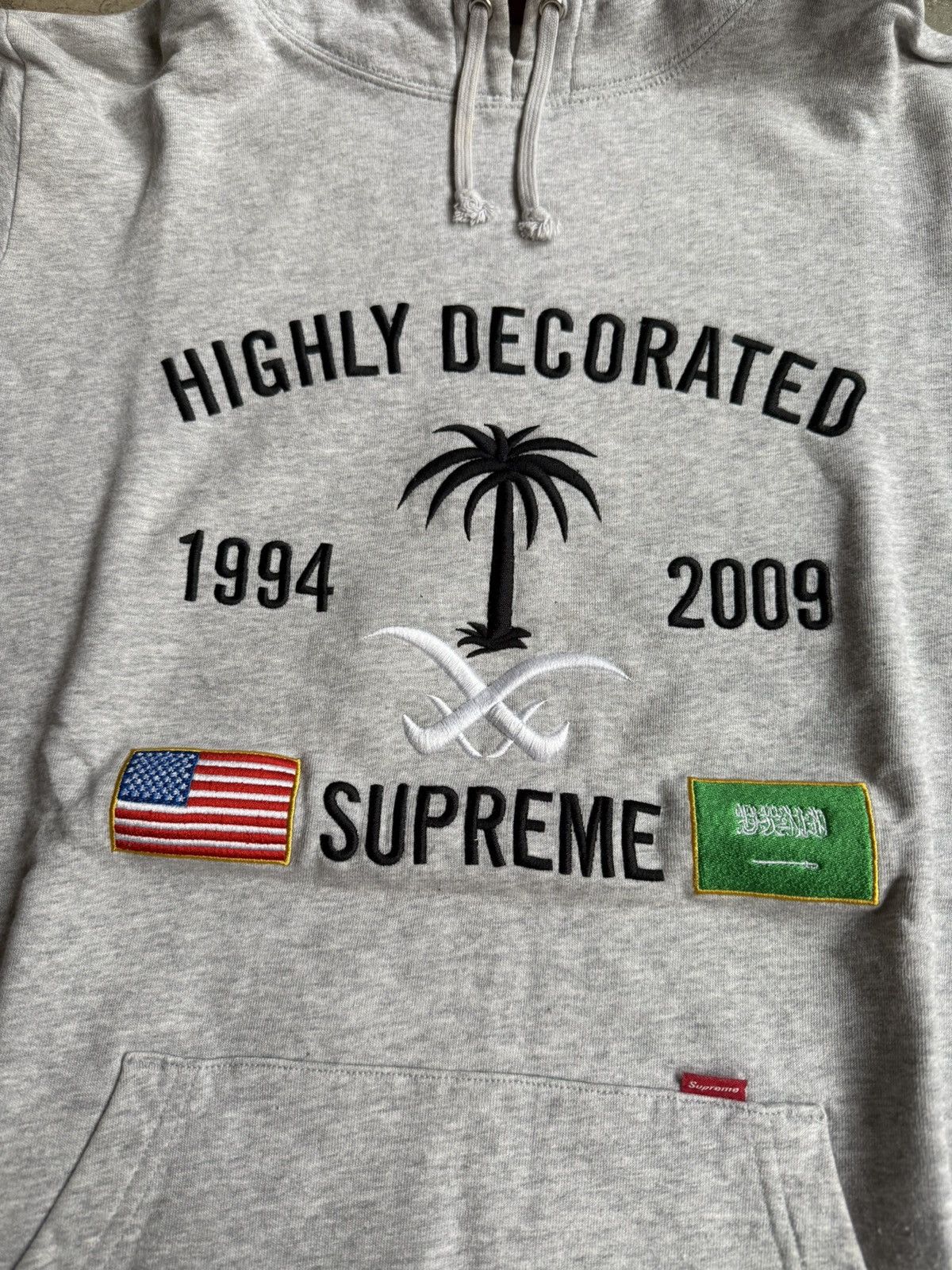 Supreme Supreme Highly decorated hoodie 2009 Size US M / EU 48-50 / 2 - 3 Thumbnail