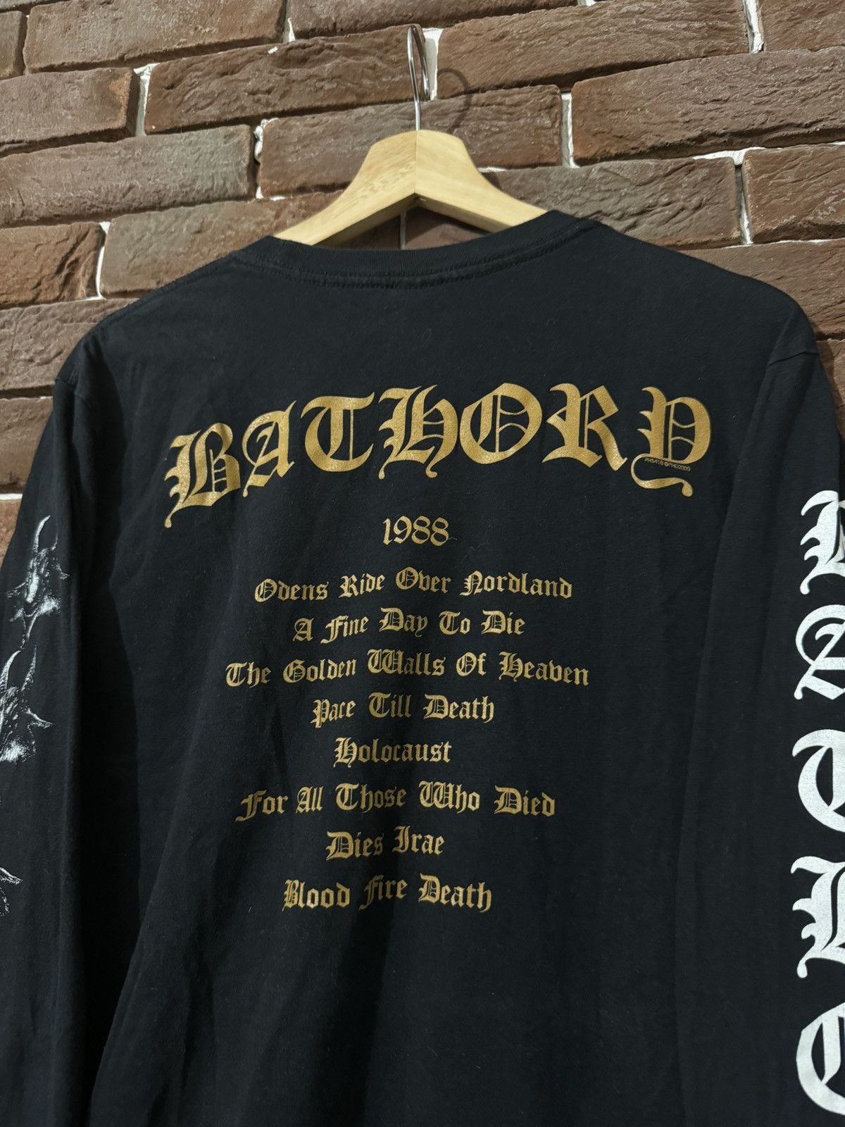 Band Tees Vintage 00s Bathory Blood Fire Death Metal Band Tee Long L Size US L / EU 52-54 / 3 - 8 Thumbnail
