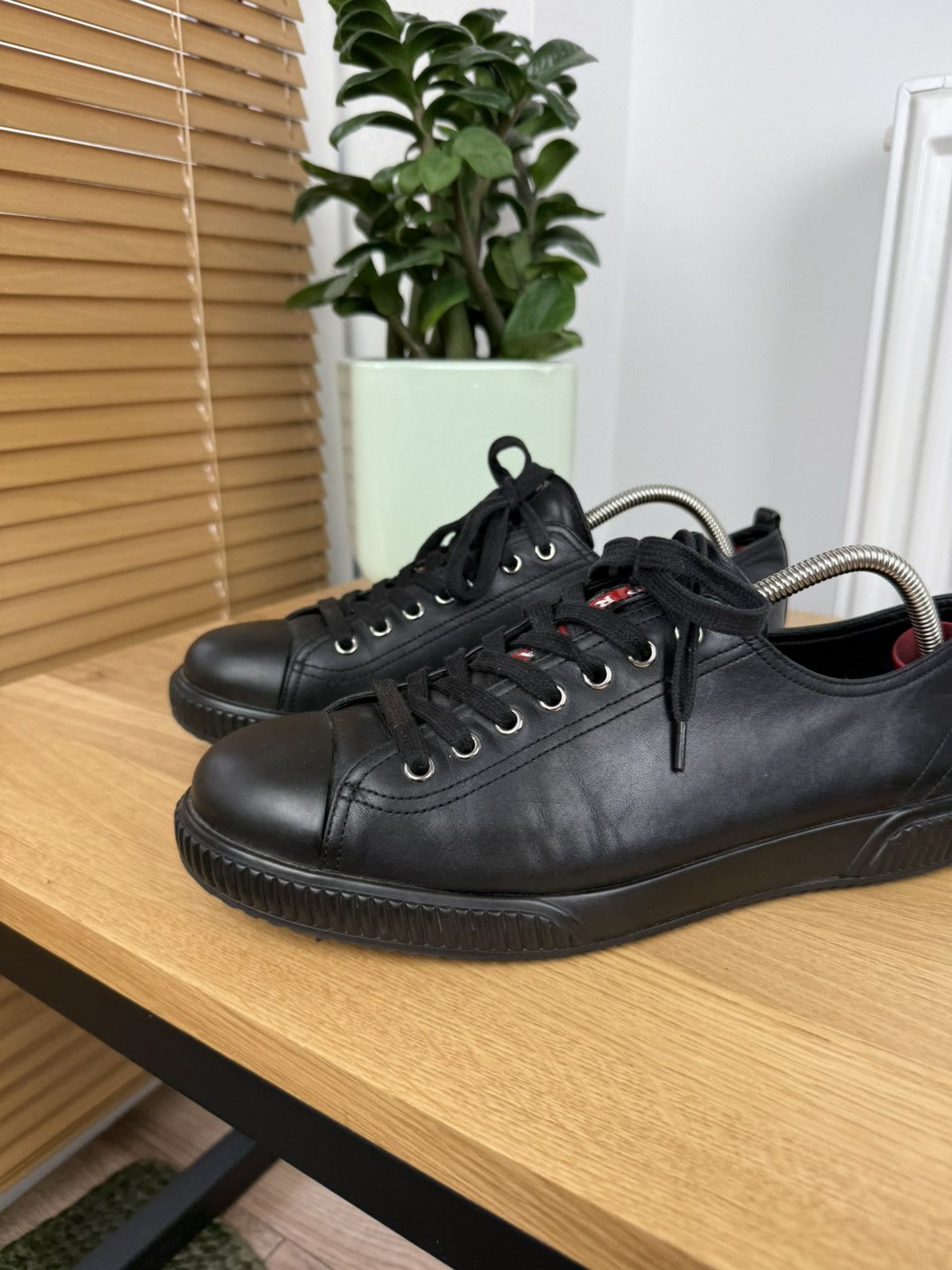 Prada PRADA Leather Sneakers shoes boots archive rap sport Size US 8 / EU 41 - 4 Thumbnail