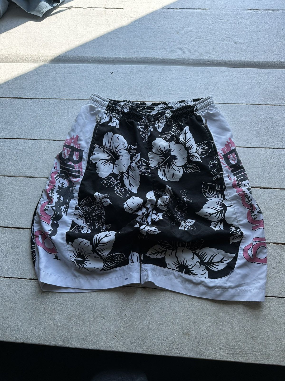 Billabong 🚨RARE BILLABONG BIG LOGO SWIM SHORTS Y2K SURF VINTAGE Size US 28 / EU 44 - 1 Thumbnail