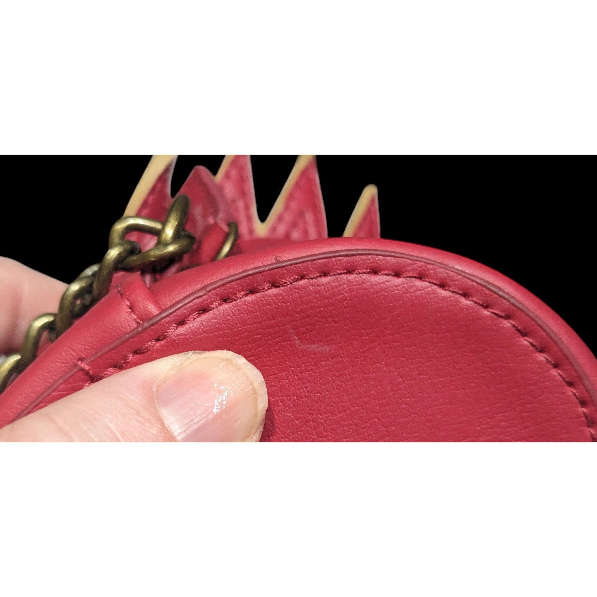 Disney Disney Descendants Evie Heart Crown Purse With Gold Tone Cha Size ONE SIZE - 7 Thumbnail