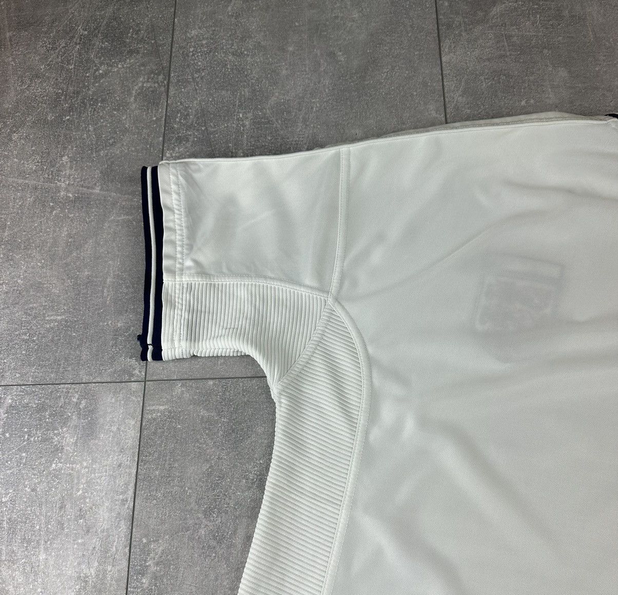 Umbro Umbro England Home 1999/01 Soccer Football Jersey Size US XL / EU 56 / 4 - 25 Thumbnail