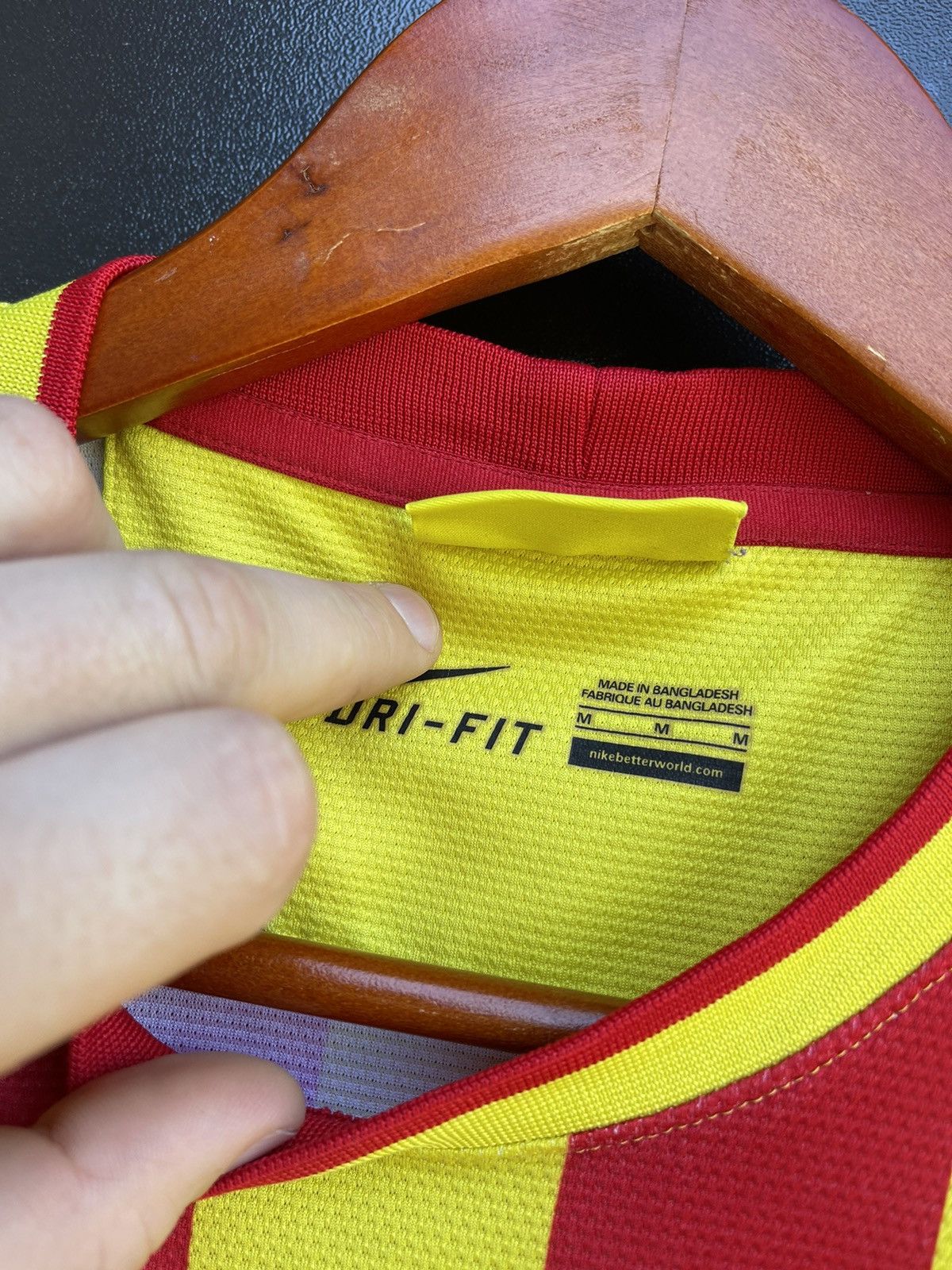 Other Barcelona 2012 2013 Away Football Shirt Soccer Jersey Nike Size US M / EU 48-50 / 2 - 9 Thumbnail