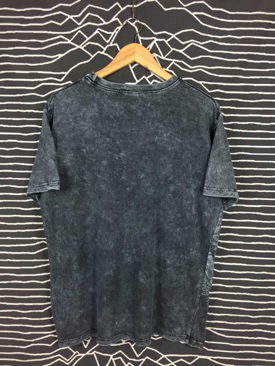 Vintage Ying & Yang Tibetan Scripted All Over Print Stonewash Tee Size US L / EU 52-54 / 3 - 7 Thumbnail