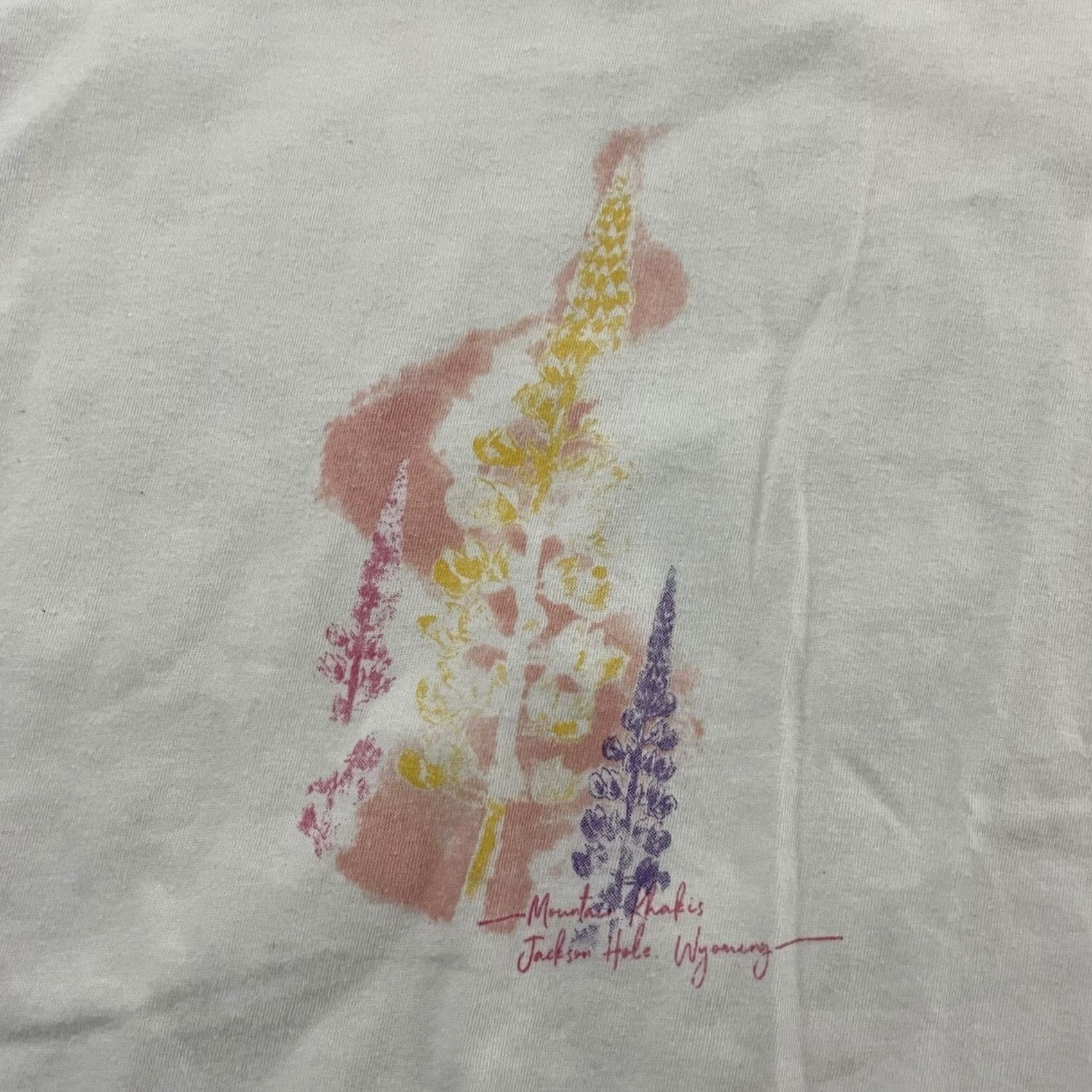 Mountain Khakis Mountain Khakis T-Shirt Women S White Mountain Khakis Jackson Hole WY Short Sleeve Shirt Small White Womens Size S / US 4 / IT 40 - 2 Thumbnail