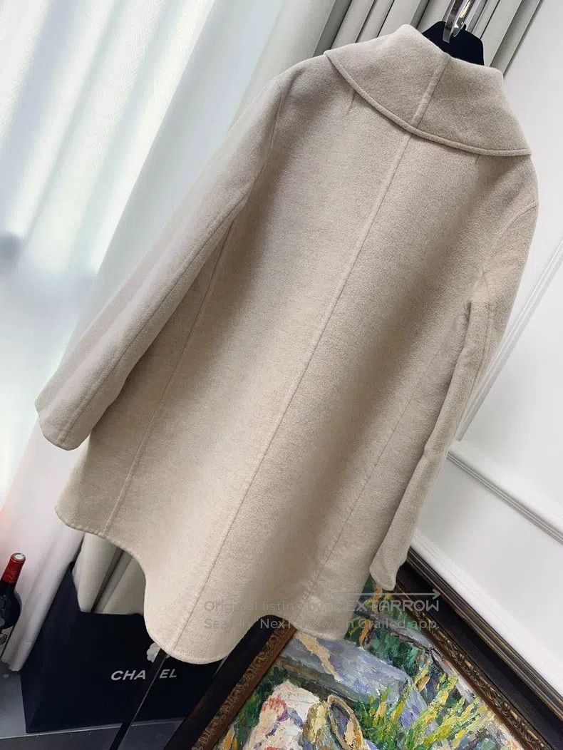 Hermes Hermes Oatmeal Cashmere A-Line Double Breasted Lapel Coat Size XS / US 0-2 / IT 36-38 - 2 Thumbnail
