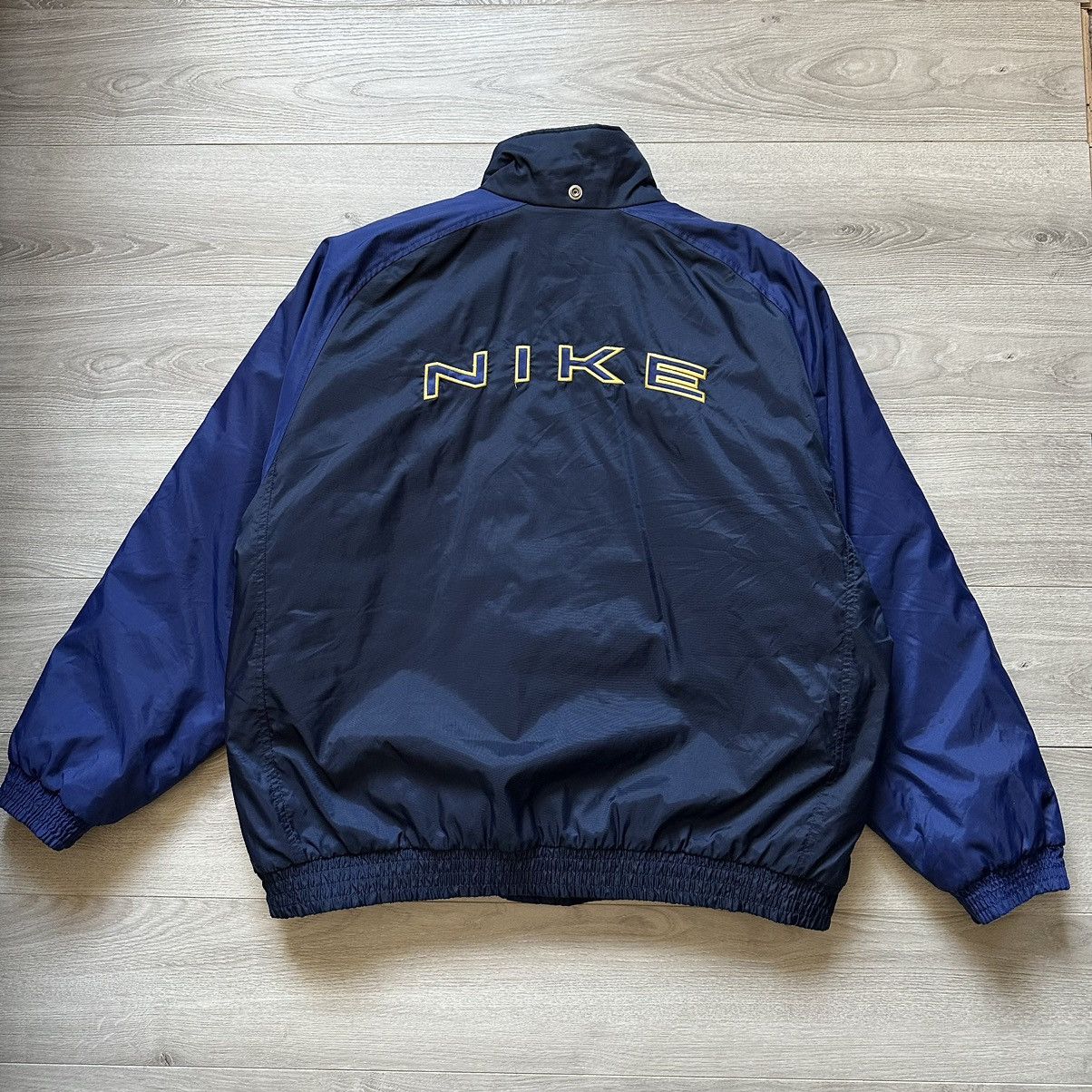 Nike Vintage Men’s Puffer Jacket Big Logo Size:M