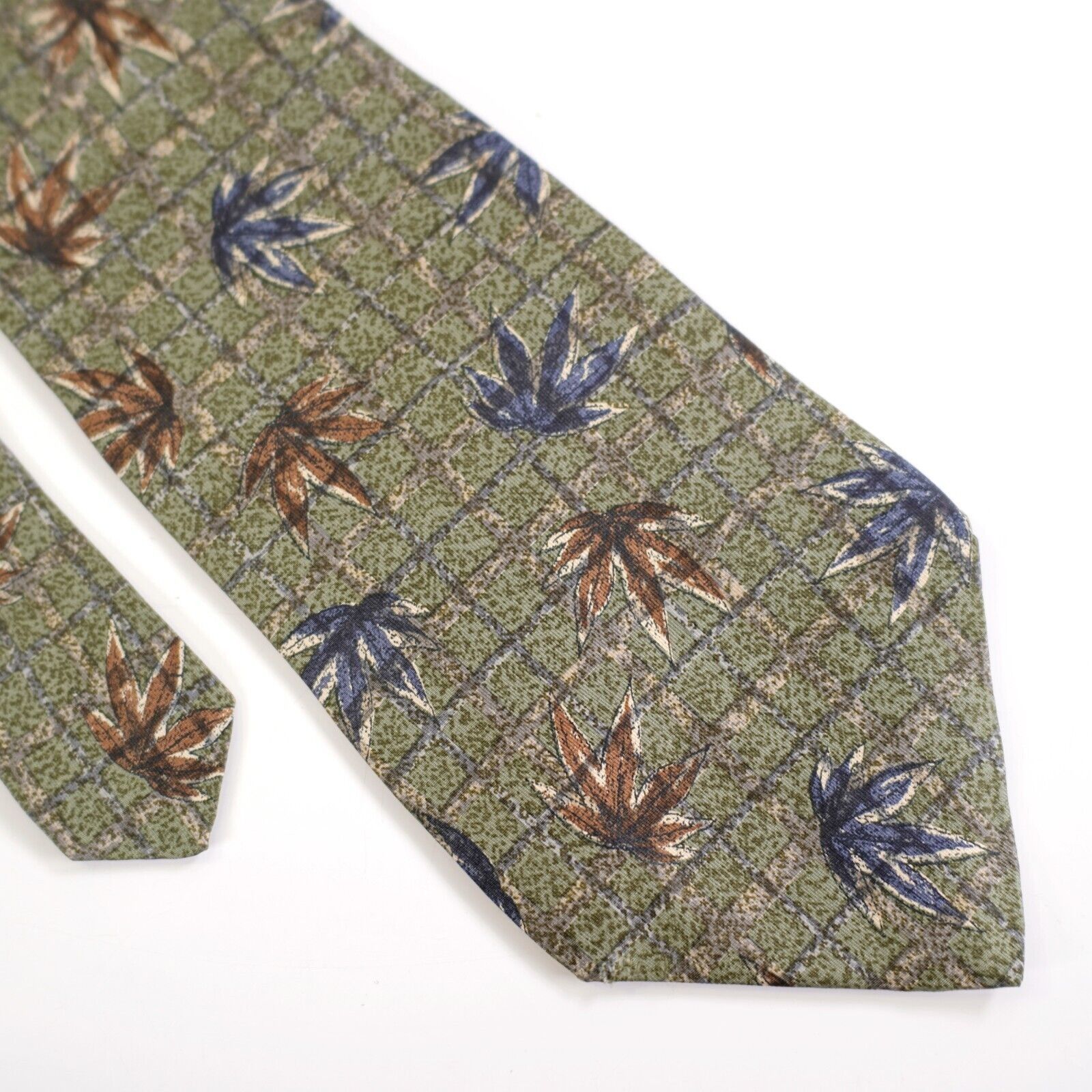 Hunt Club Hunt Club Green Floral Print Short Wide Italian Silk Tie Size ONE SIZE - 1 Thumbnail