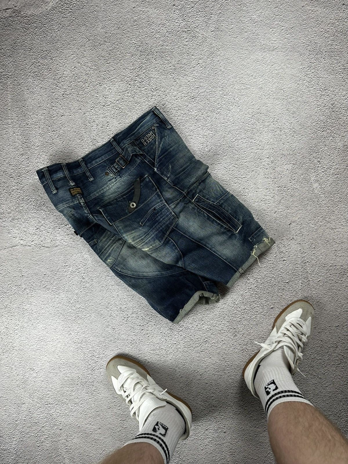 G-Star Vintage G-Star RAW Jean Short Faded Y2K Distressed Baggy Size US 30 / EU 46 - 1 Thumbnail