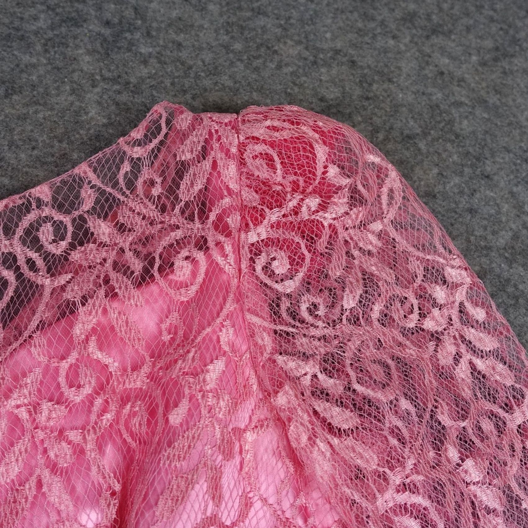Pinko VINTAGE Pink Floral Lace Mermaid Dress Womens XS 3/4 Puff Sleeve Formal Gown VTG Size XS / US 0-2 / IT 36-38 - 3 Thumbnail