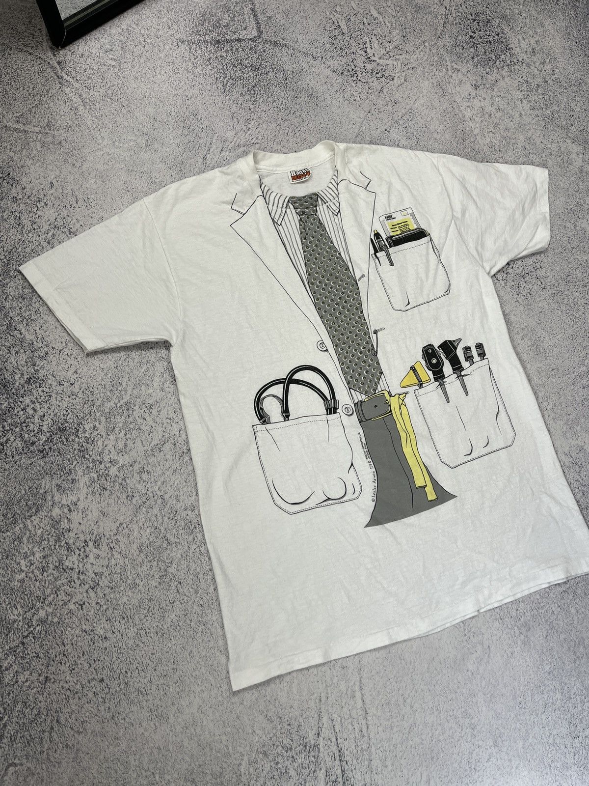Other Vintage 1978 Leslie Arwin Doctor USA T-shirt Rare Retro Size US XL / EU 56 / 4 - 3 Thumbnail