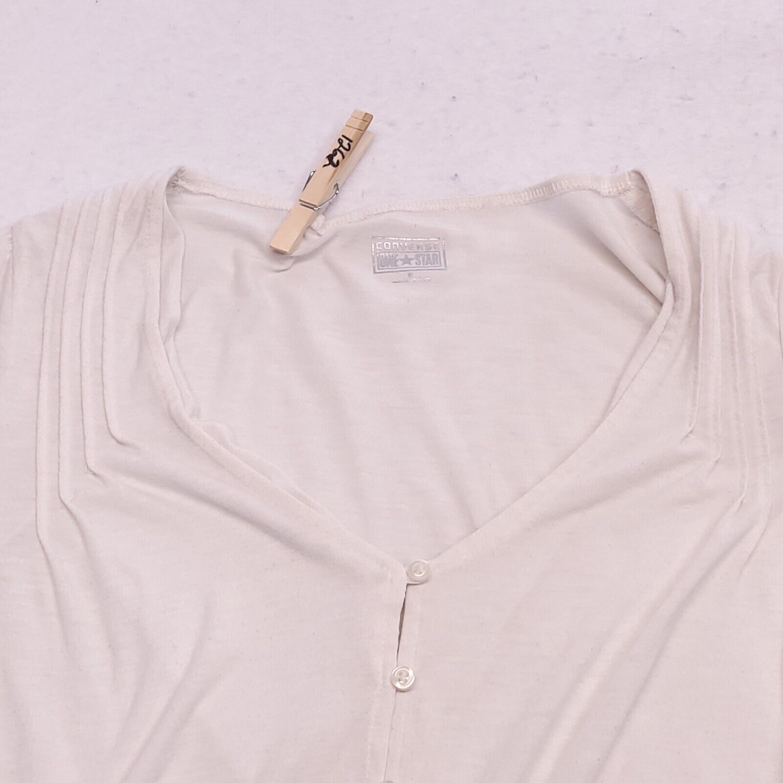 Converse Converse One Star Button Up Shirt Womens Size Small S White Size S / US 4 / IT 40 - 1 Thumbnail