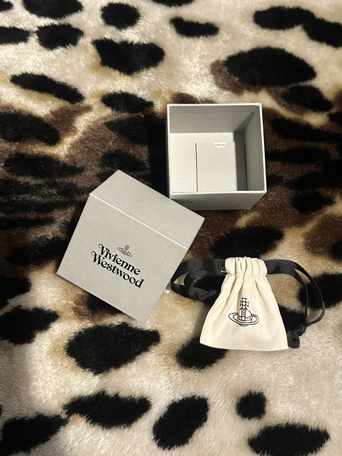 Vivienne Westwood Vivienne Westwood Diamante Ring Size ONE SIZE - 4 Thumbnail