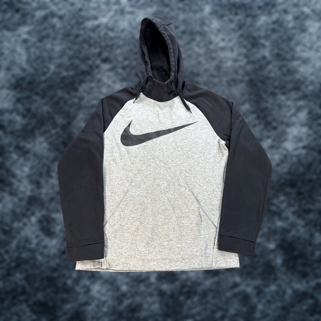 Nike Nike Hoodie Mens M Sweatshirt Gray DRI-Fit Pullover Big Swoosh Logo Sportswear Regular Size US M / EU 48-50 / 2 - 1 Thumbnail