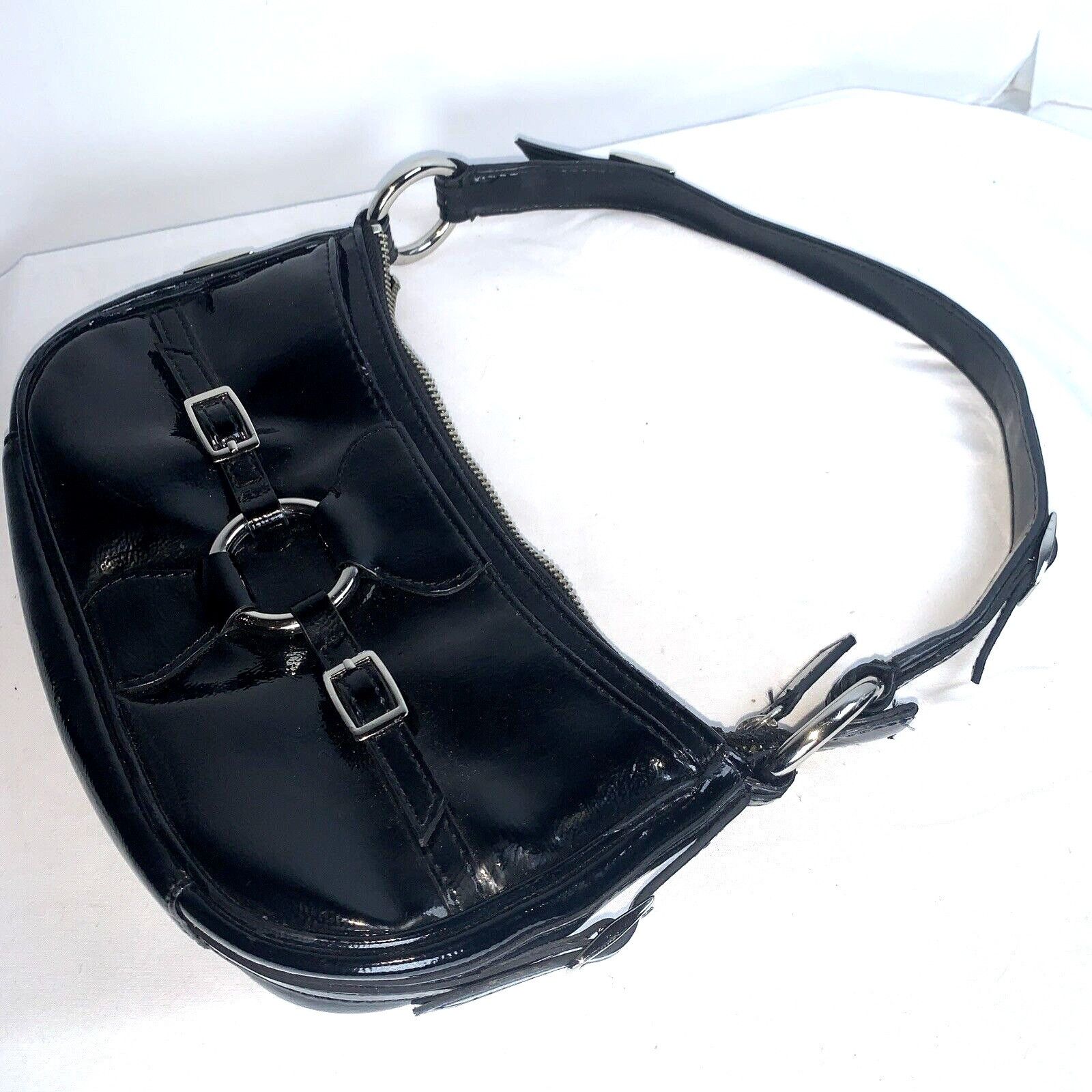 Vintage BCBG Paris Patent Leather Purse Clutch Handbag Large O Rings Size ONE SIZE - 8 Thumbnail