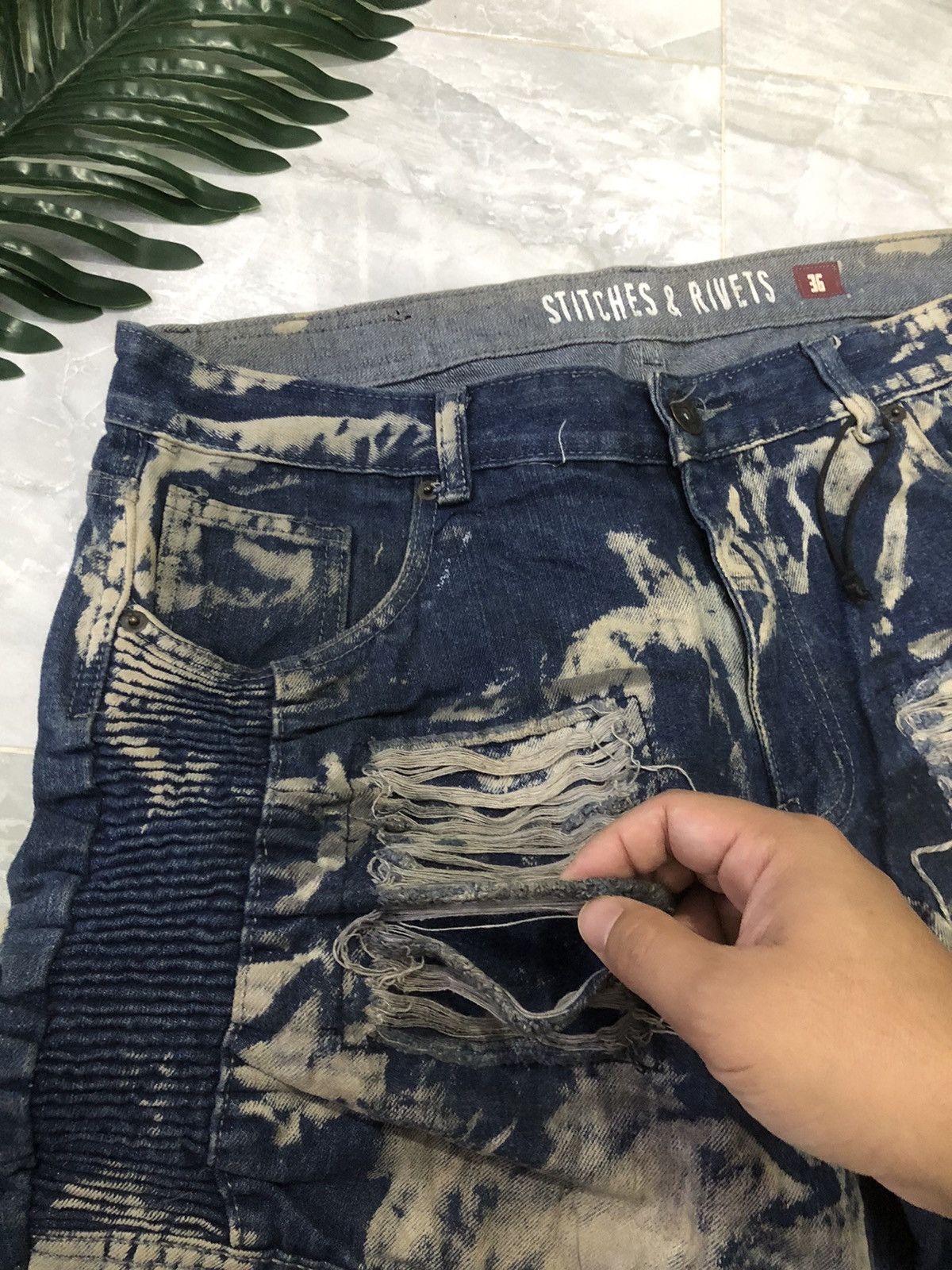 Japanese Brand × Stitch's Jeans Stitches & Rivets Destroyed Denim Jean Shorts Size US 36 / EU 52 - 4 Thumbnail