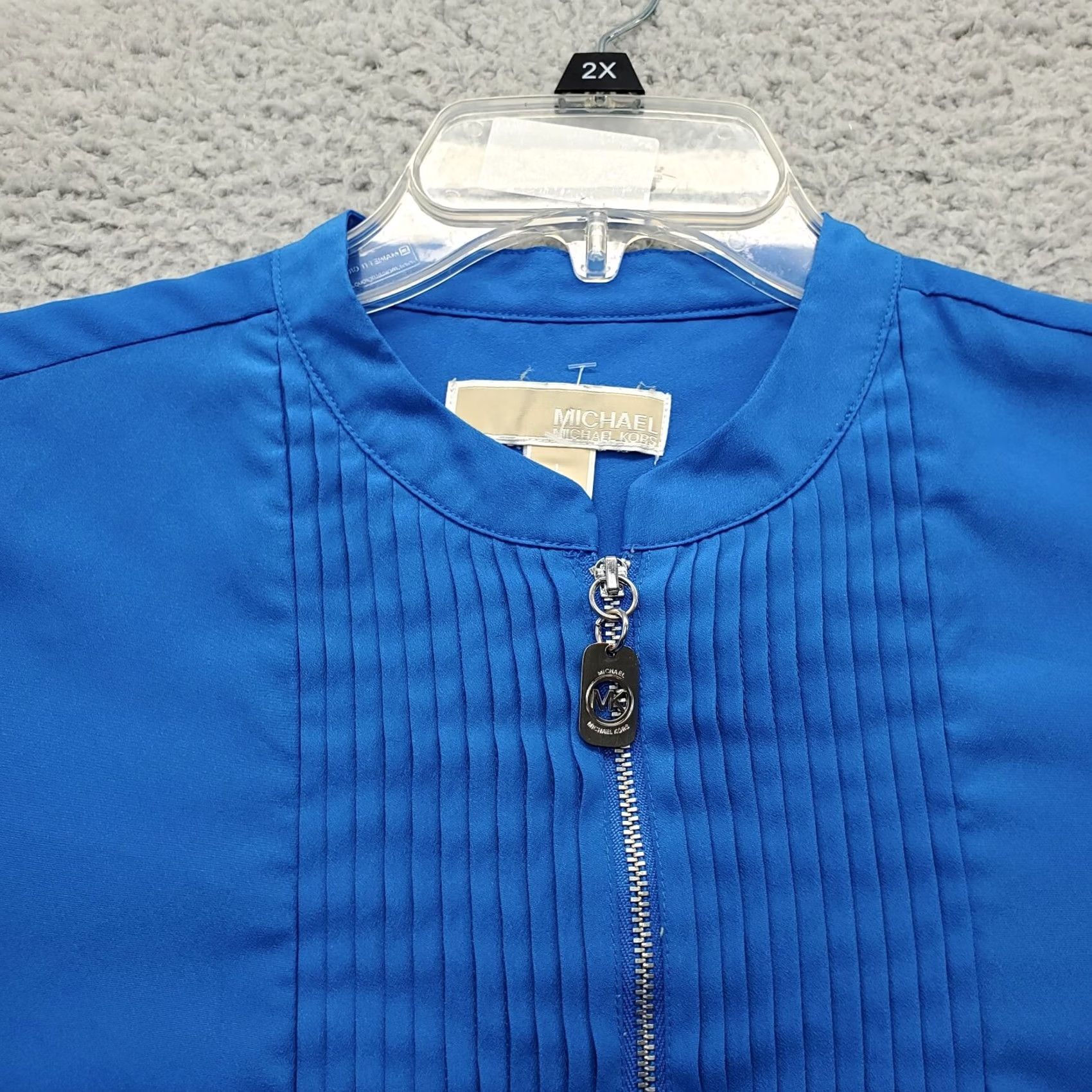 Michael Kors Michael Kors Blouse Womens Large Blue Pleated Roll Tab Long Sleeve 1/2 Zip Shirt Womens Size L Blue Pleated Roll Tab 1/2 Zip Size L / US 10 / IT 46 - 5 Thumbnail