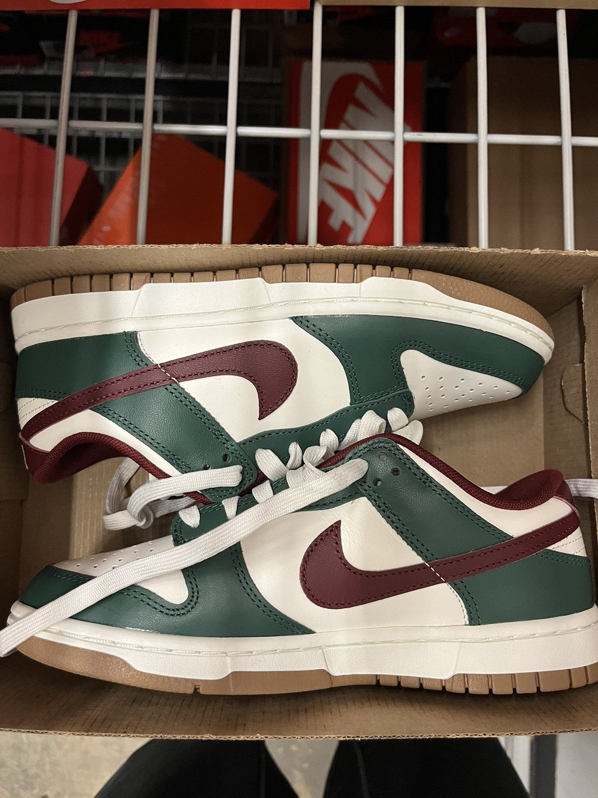 Nike Nike Dunk Low Gorge Green Size US 6 / EU 39 - 1 Thumbnail
