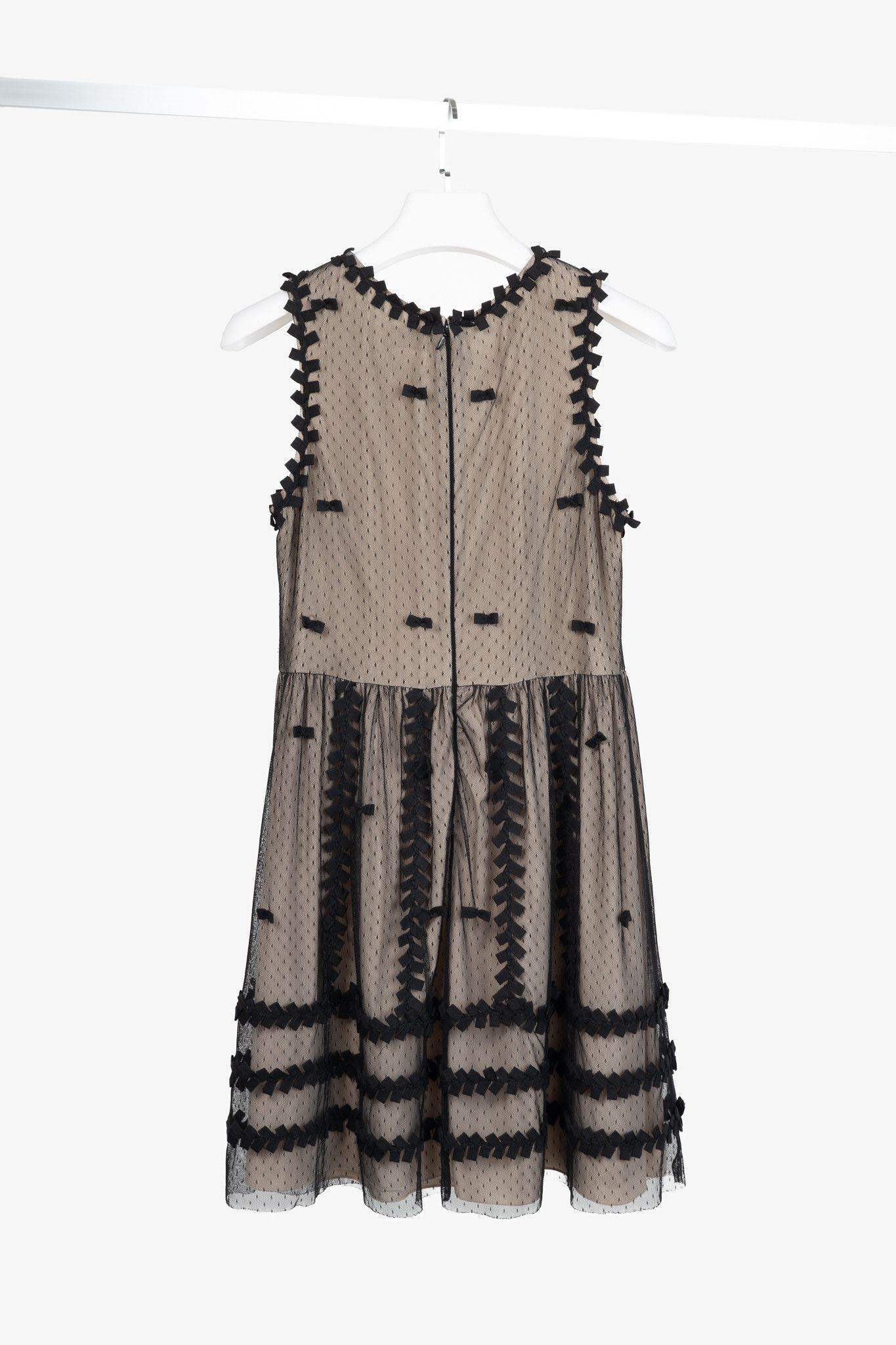 RED Valentino Red Valentino Black Swiss-Dot Tulle Bow-Embellished Dress Size M / US 6-8 / IT 42-44 - 2 Thumbnail