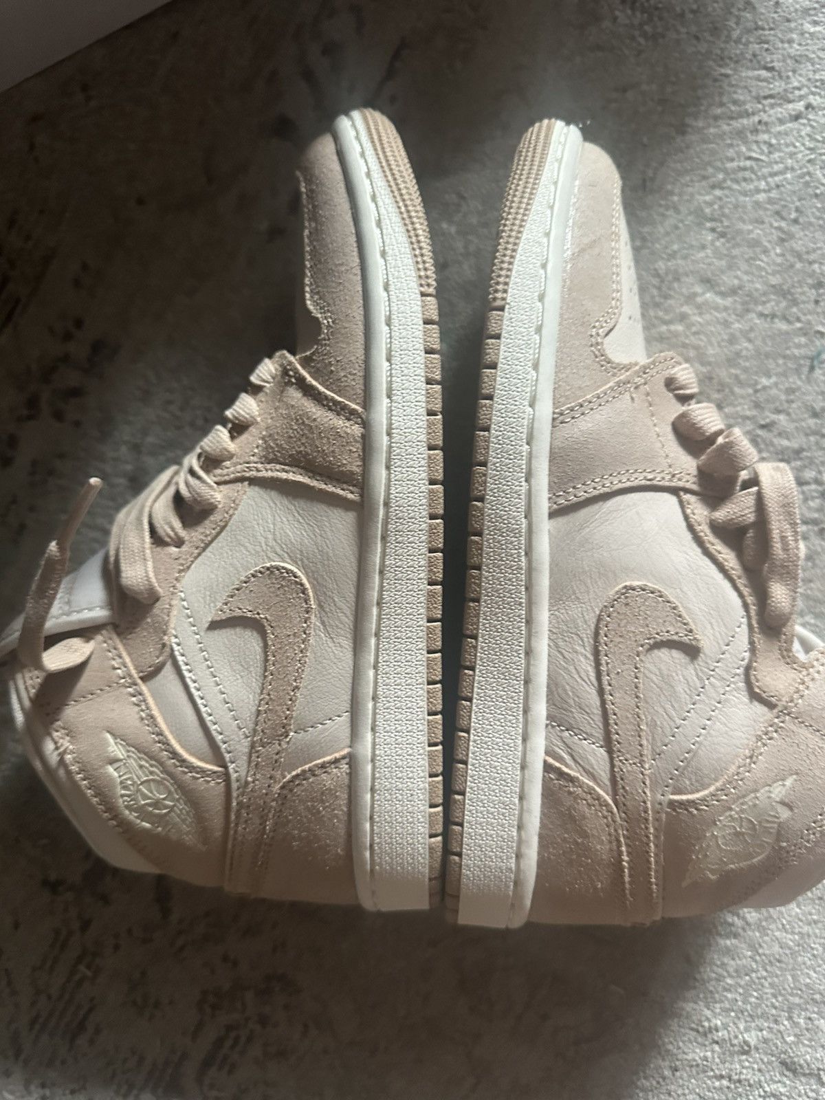 Nike NEVER WORN Nike Air Jordan Mid SE in Tan and Brown Size US 6.5 / IT 36.5 - 6 Thumbnail