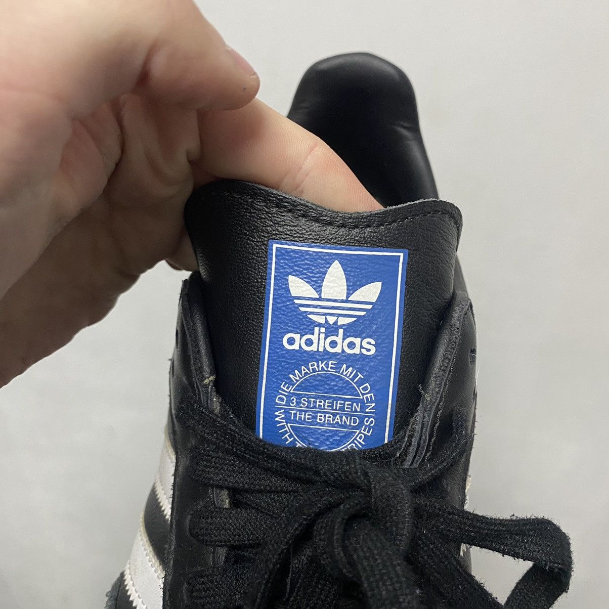 Adidas Adidas Samba Sneakers Size US 7 / EU 40 - 9 Thumbnail
