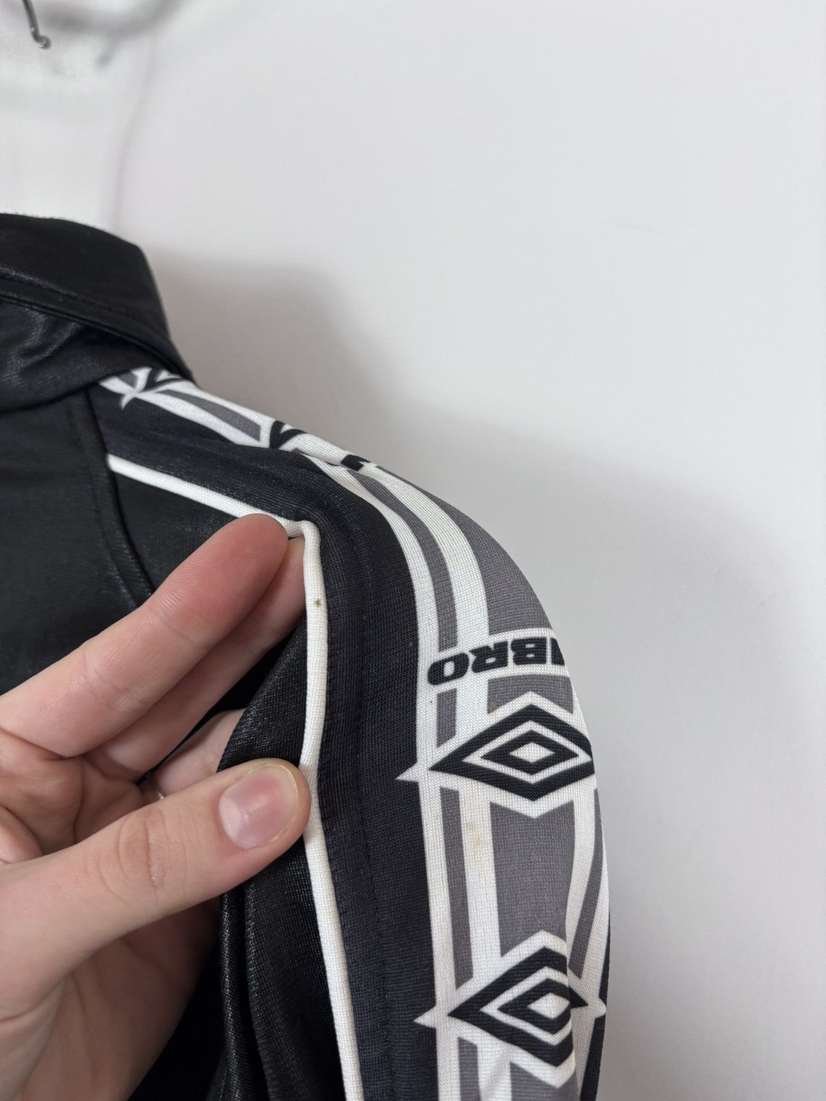 Umbro Umbro Ajax Amsterdam 1998/1999 Anthem 2 Football Jacket Size US XL / EU 56 / 4 - 22 Thumbnail