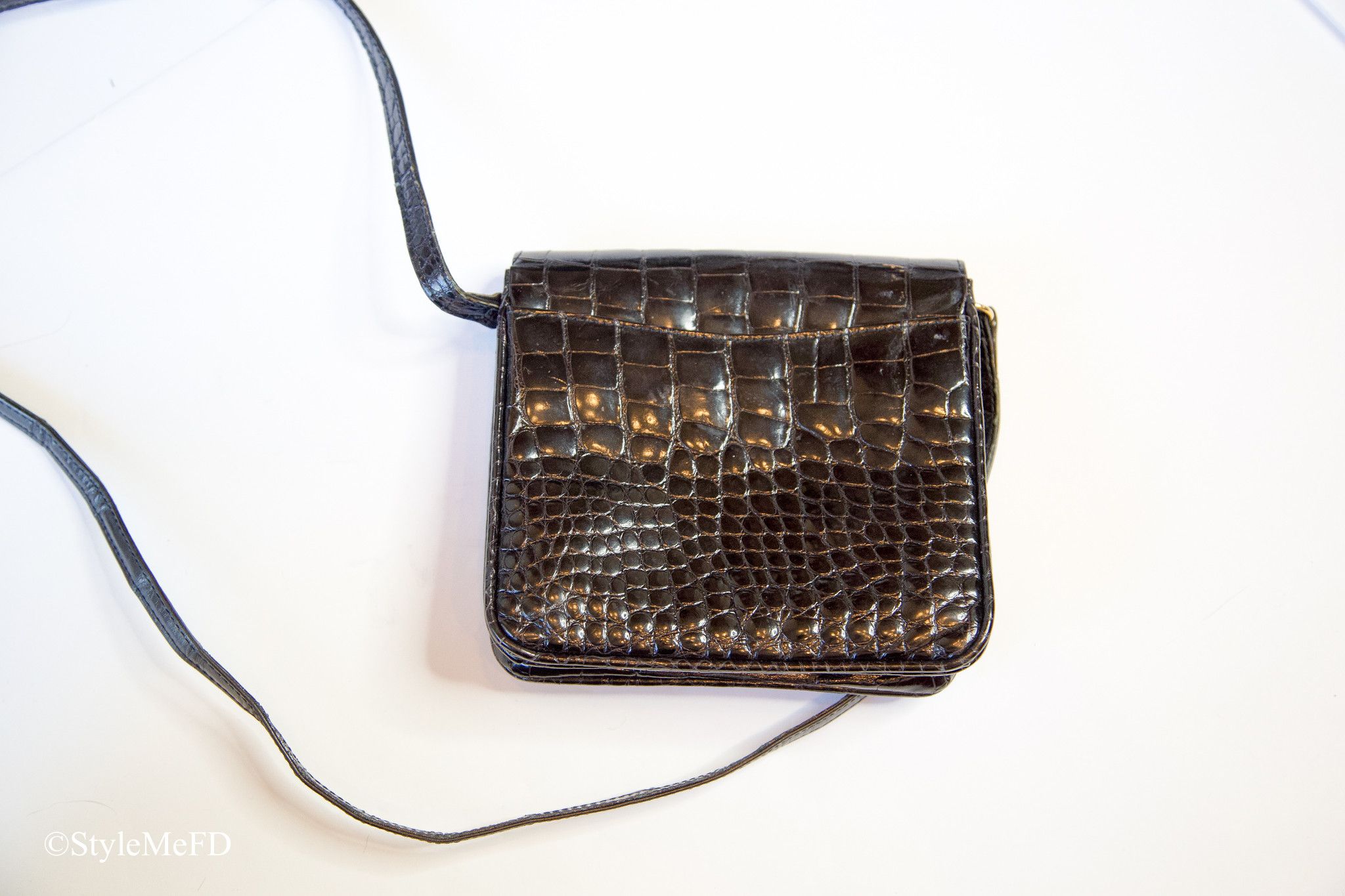 Vintage VINTAGE Authentic Crocodile Crossbody Purse Size ONE SIZE - 3 Thumbnail