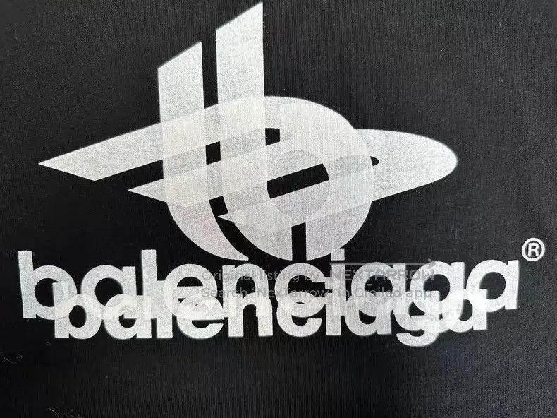 Balenciaga Balenciaga Letter Printed Round Neck Short Sleeve Size US S / EU 44-46 / 1 - 3 Thumbnail