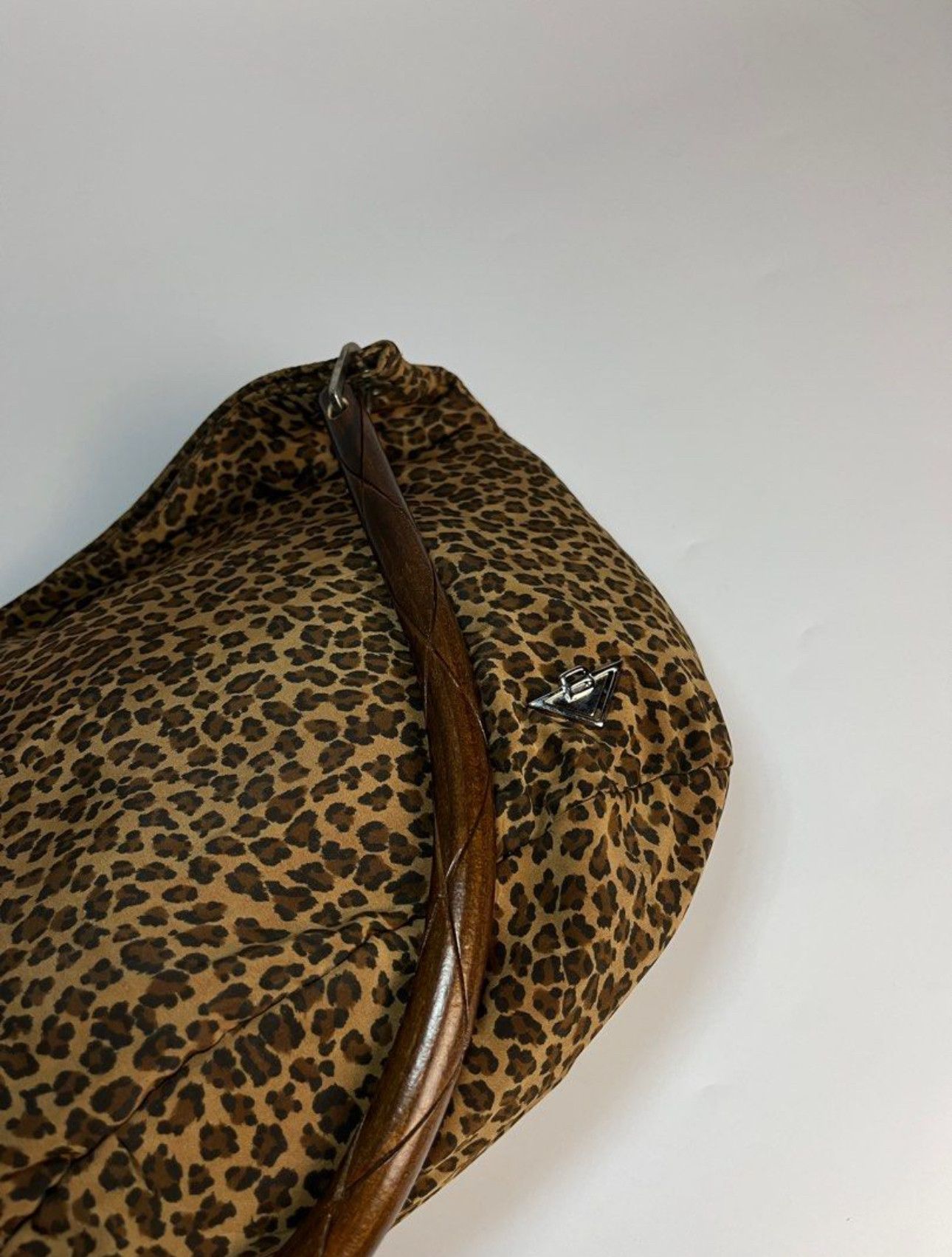 Bottega Veneta Vintage Bottega Veneta Leopard Hobo Bag with Wooden Handle Size ONE SIZE - 5 Thumbnail