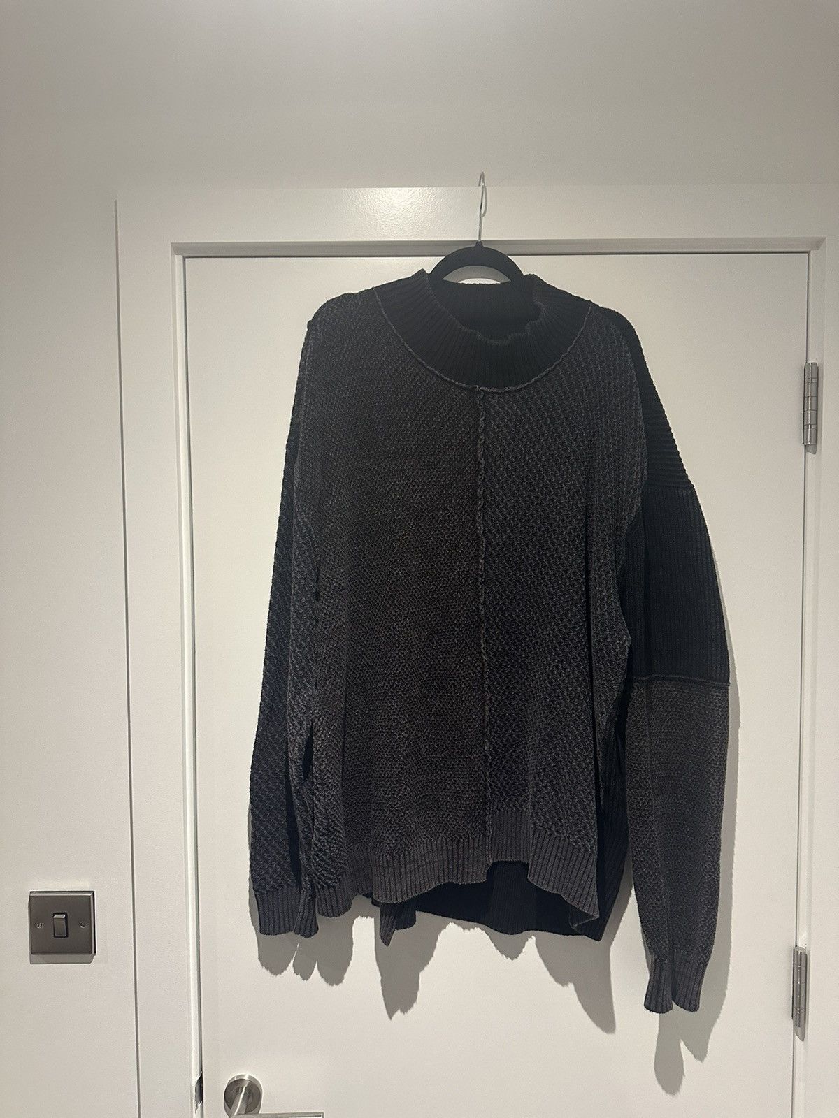 image of The Viridi Anne Sweatshirt in Black, Men's (Size Large)