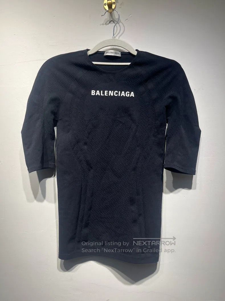 Balenciaga Balenciaga short sleeves Size XS / US 0-2 / IT 36-38 - 1 Thumbnail