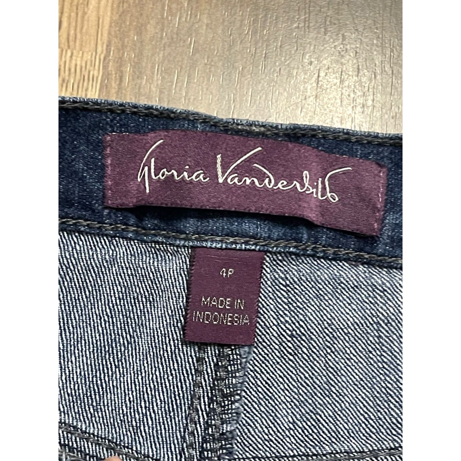 Gloria Vanderbilt Gloria Vanderbilt Jeans Women's 4 Petite Blue Denim Amanda Straight Size 27" / US 4 / IT 40 - 6 Thumbnail