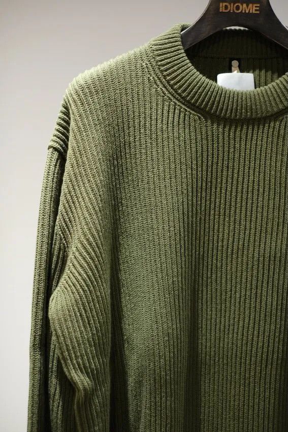 o1y0225 Crewneck Sweater in Military Green