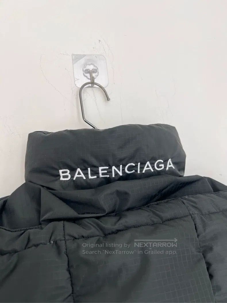 Balenciaga Balenciaga Black Irregular Down Jacket, Size 34 Size XXS / US 00 / IT 34 - 4 Thumbnail