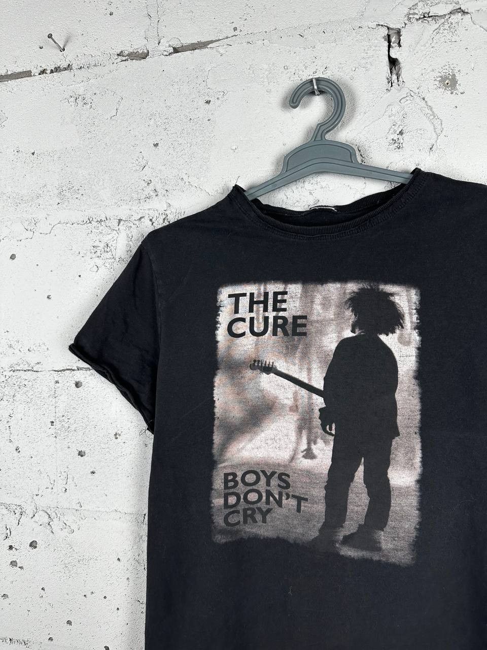 Band Tees × The Cure × Vintage Vintage The Cure Boys Don’t Cry T Shirt Medium Y2K Size US M / EU 48-50 / 2 - 3 Thumbnail