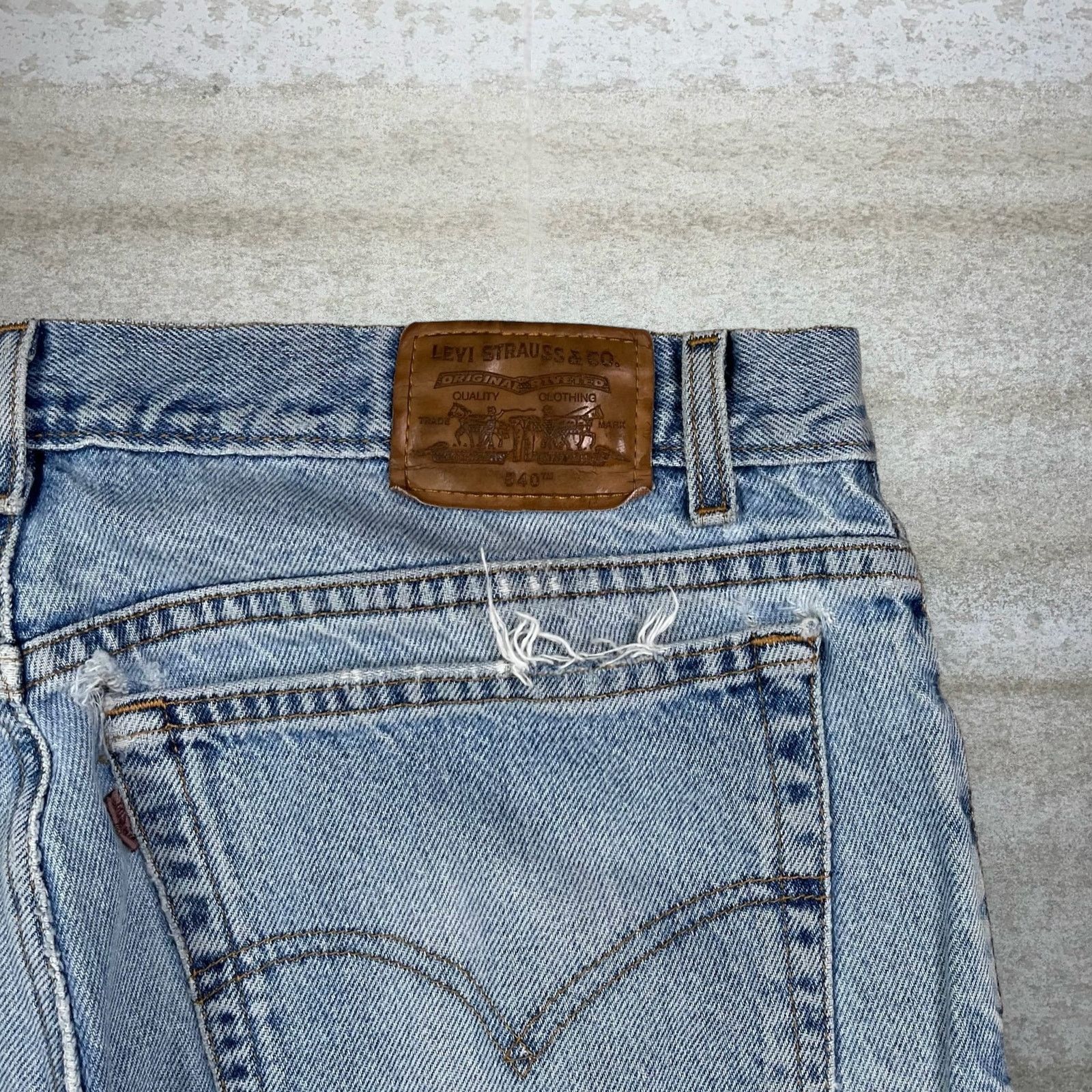 Levi's Vintage 90s Levis Jeans 540 38x30 Relaxed Fit Light Wash Size US 38 / EU 54 - 4 Thumbnail