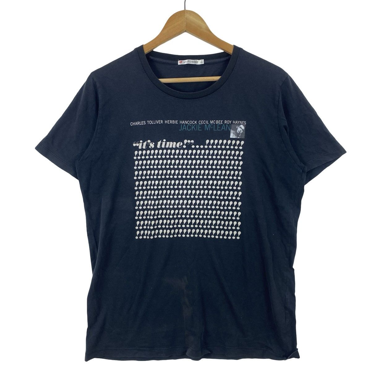 Uniqlo UNIQLO UT JACKIE McLean “It’s Time” Jazz Album Graphic Size US L / EU 52-54 / 3 - 5 Thumbnail