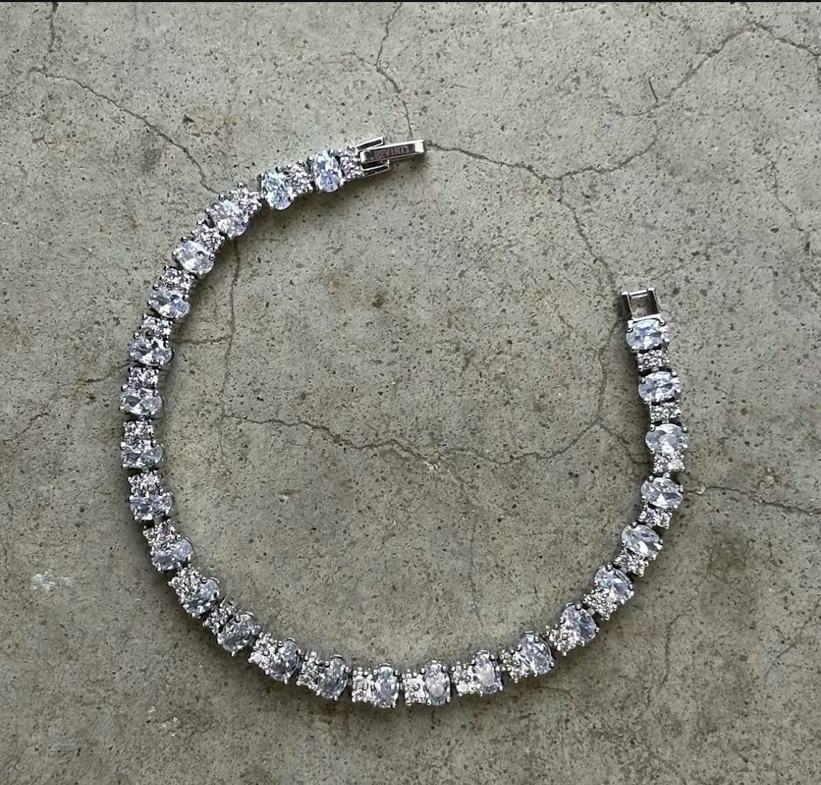 Vintage Vintage crystal flex clasp bracelet Size 30 - 2 Thumbnail