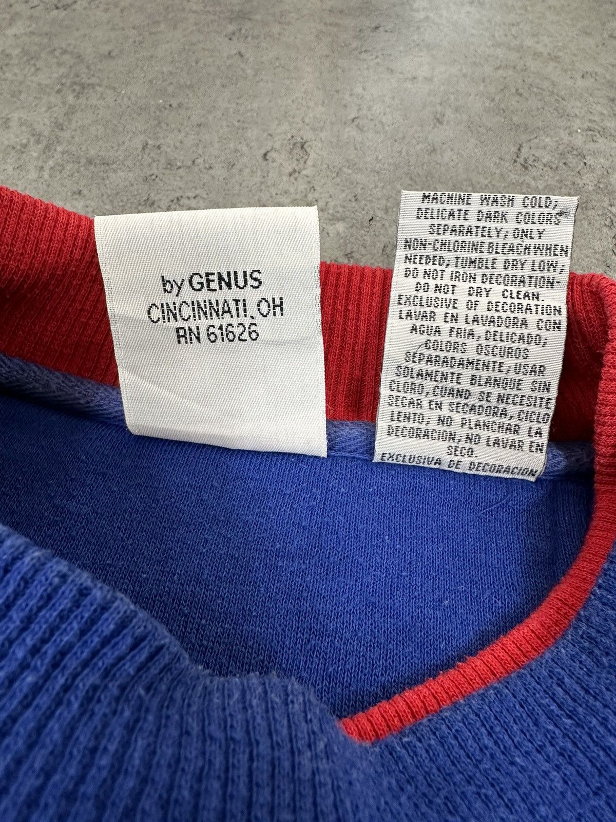 Disney × Mickey Mouse × Vintage Mickey Disney Vintage Crewneck – Disneyland 90s Paris Size US L / EU 52-54 / 3 - 7 Thumbnail