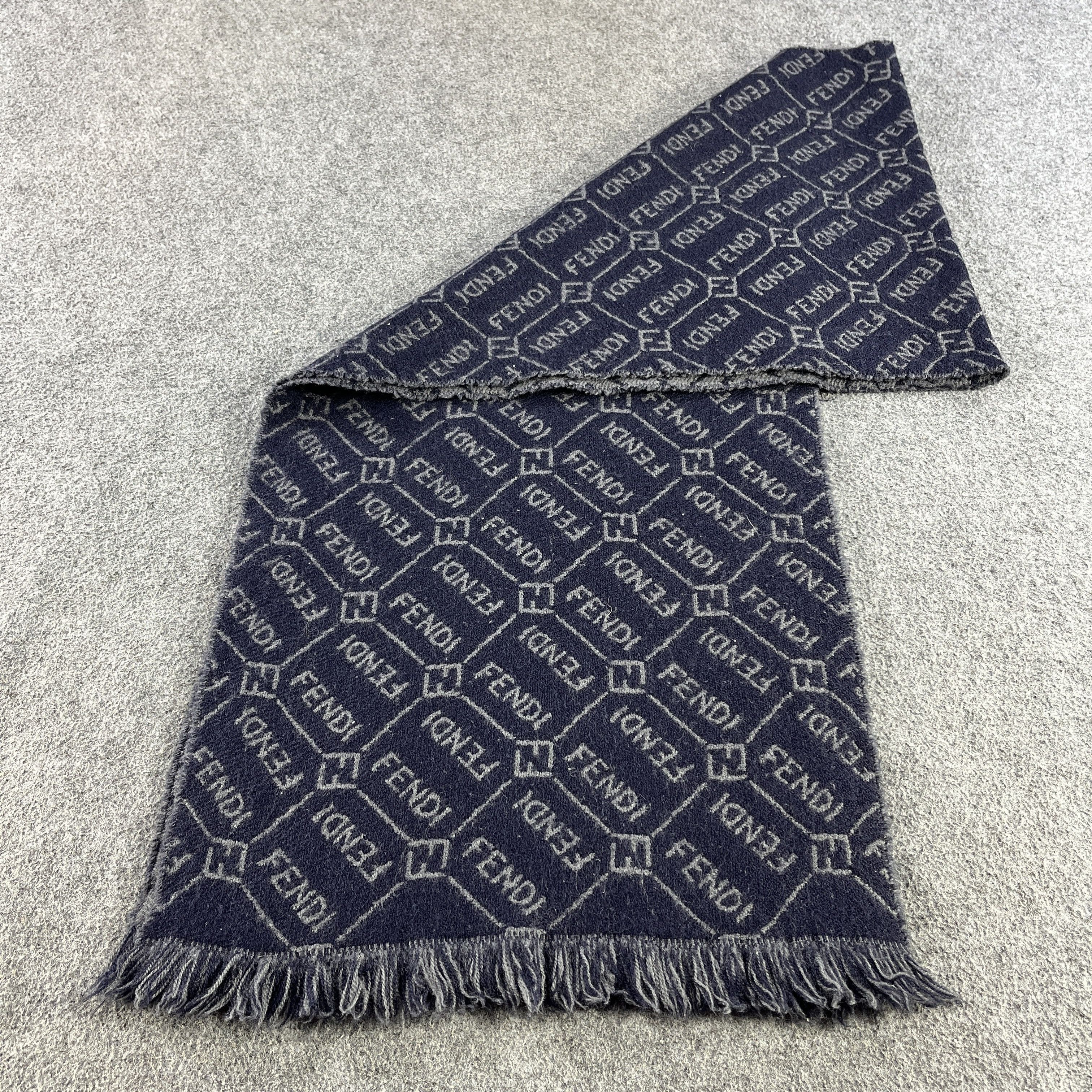 Vintage Vintage Fendi Scarf / Muffler / Neckwear T1399 Size ONE SIZE - 3 Thumbnail