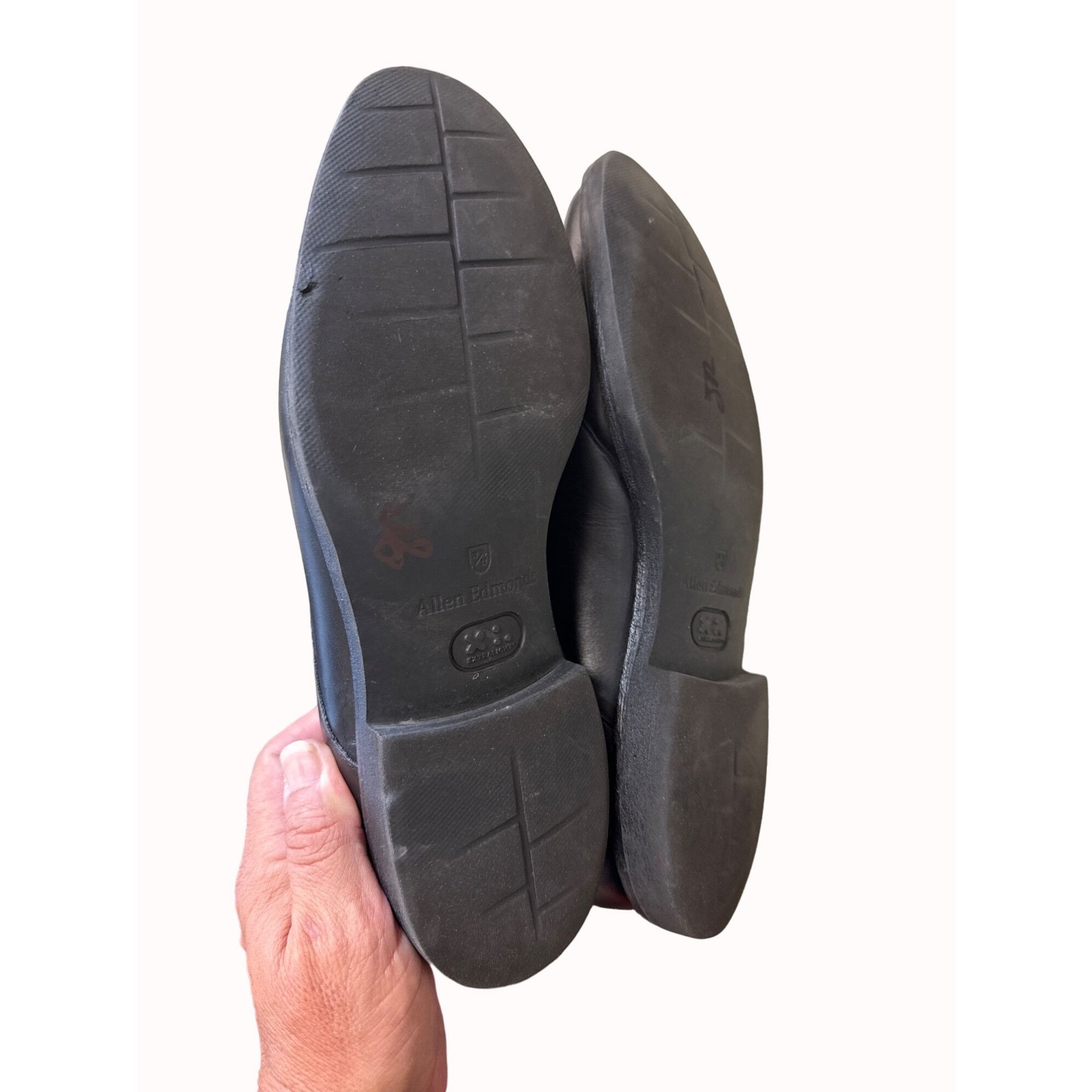 Allen Edmonds Allen Edmonds men’s black leather dress Oxford lace shoes si Size US 10 / EU 43 - 10 Thumbnail