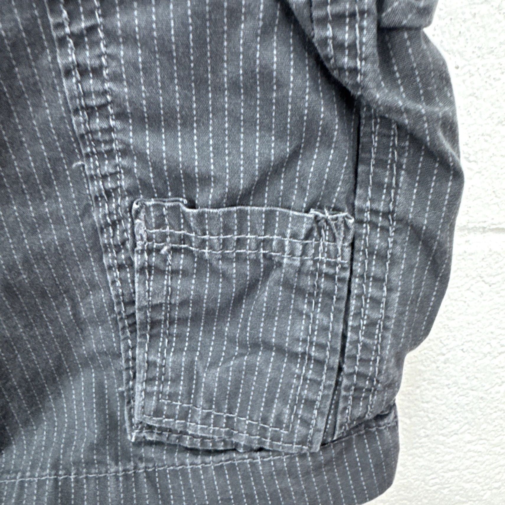 Ocean Pacific VINTAGE Ocean Pacific Cargo Shorts Men 34 Casual Baggy Gray Pinstripe Shorts Mens 90s Utility Outdoor Retro Size US 34 / EU 50 - 7 Thumbnail
