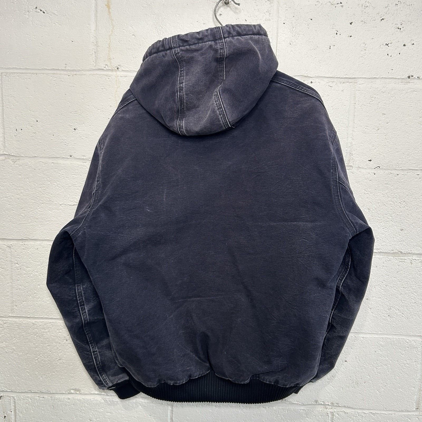 Carhartt Vintage Carhartt Hooded Active Jacket “Midnight Blue” J130 Size US L / EU 52-54 / 3 - 2 Thumbnail