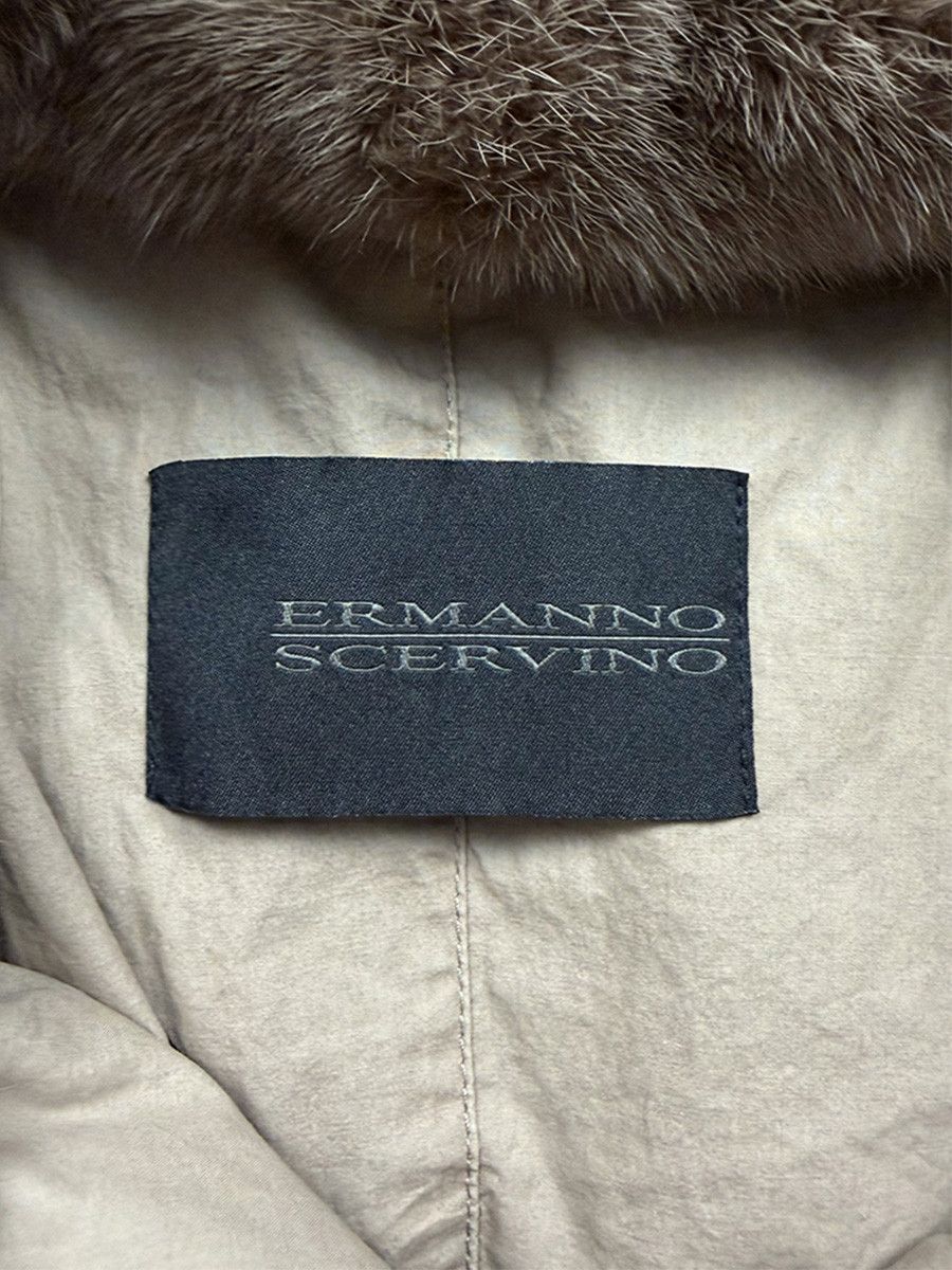 Ermanno Scervino Women's Ermanno Scervino Beige Down Jacket with Fur Size L / US 10 / IT 46 - 11 Thumbnail