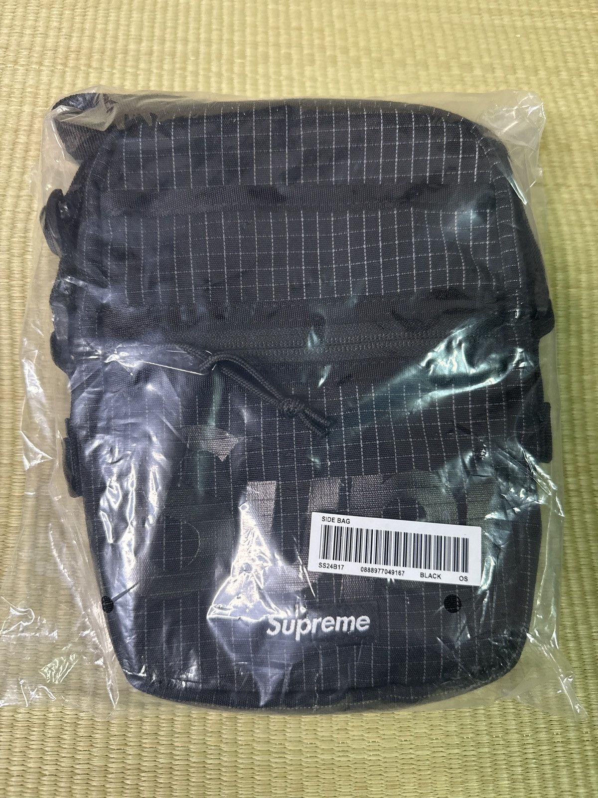 Supreme New Supreme Black Reflective Side Bag Size ONE SIZE - 3 Thumbnail
