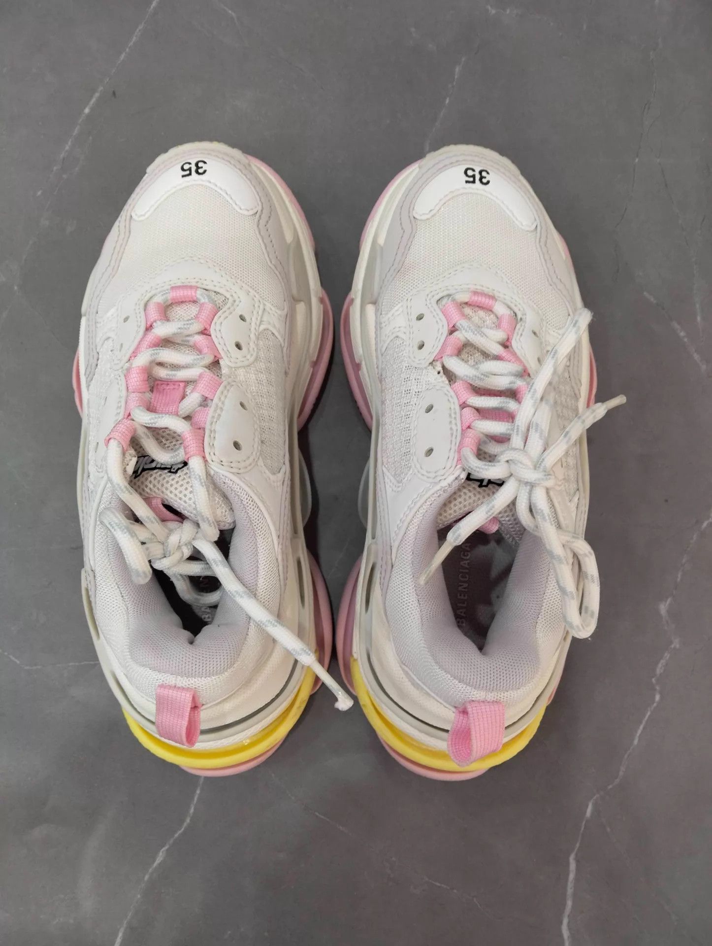 Balenciaga Balenciaga Women's Triple S 35 (95 New) Size US 5 / IT 35 - 7 Thumbnail