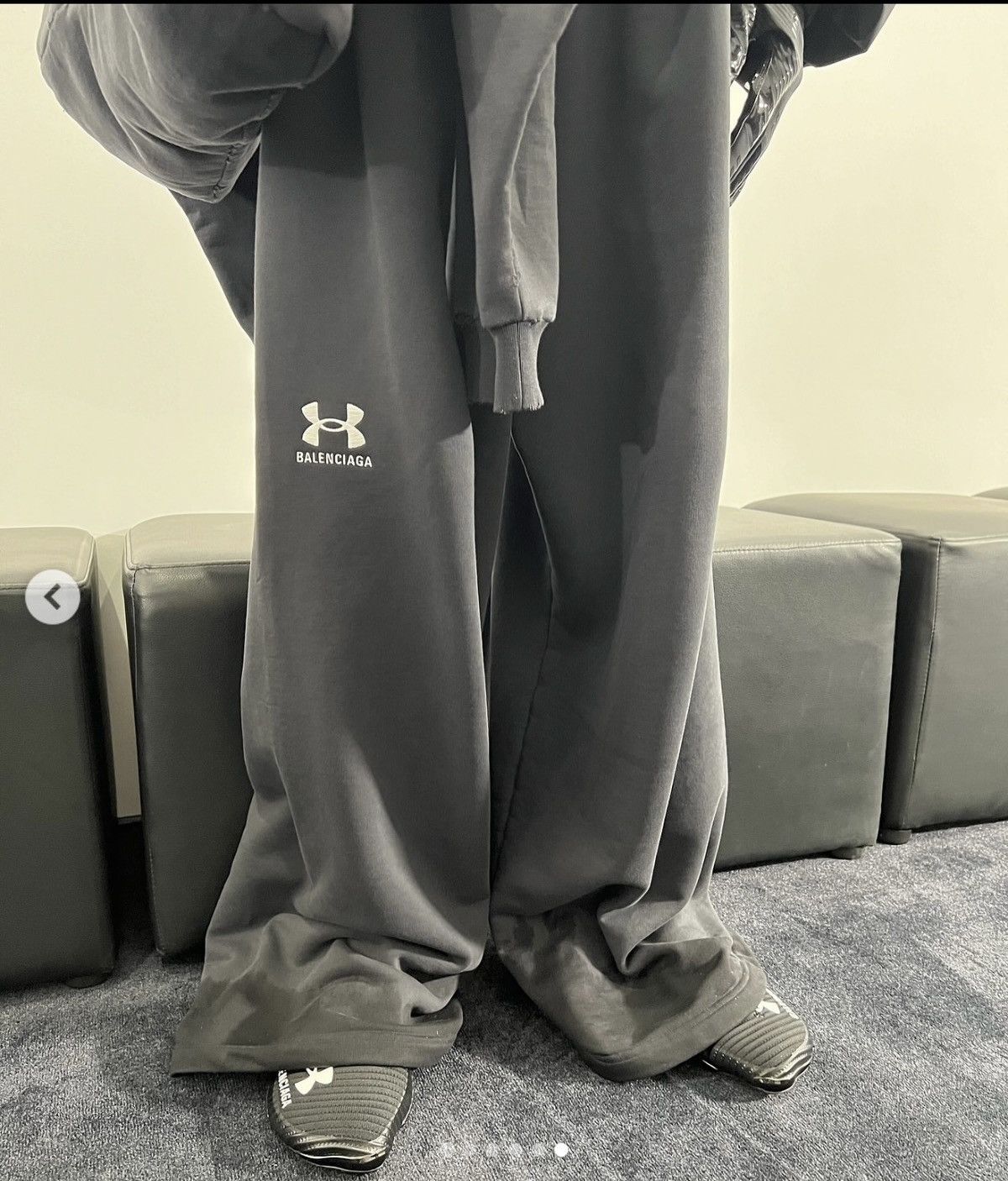 Balenciaga Balenciaga Under Armor Sweatpants size M Size US 32 / EU 48 - 9 Thumbnail