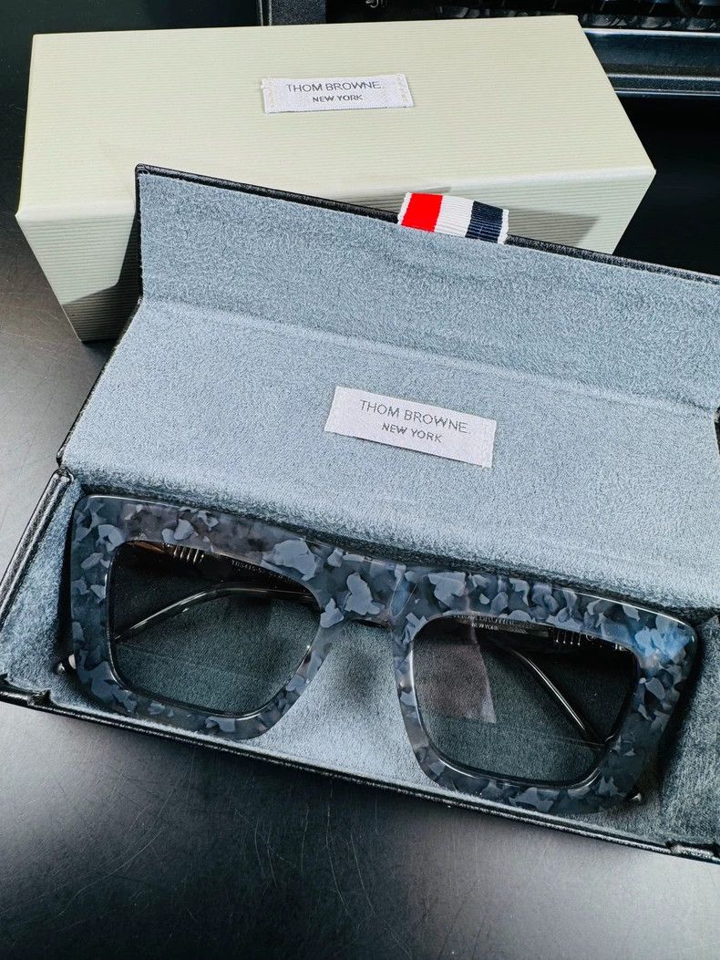 Thom Browne Thom Browne Size OSTBS-415 sunglasses 2501-Nextarrow Size ONE SIZE - 4 Thumbnail