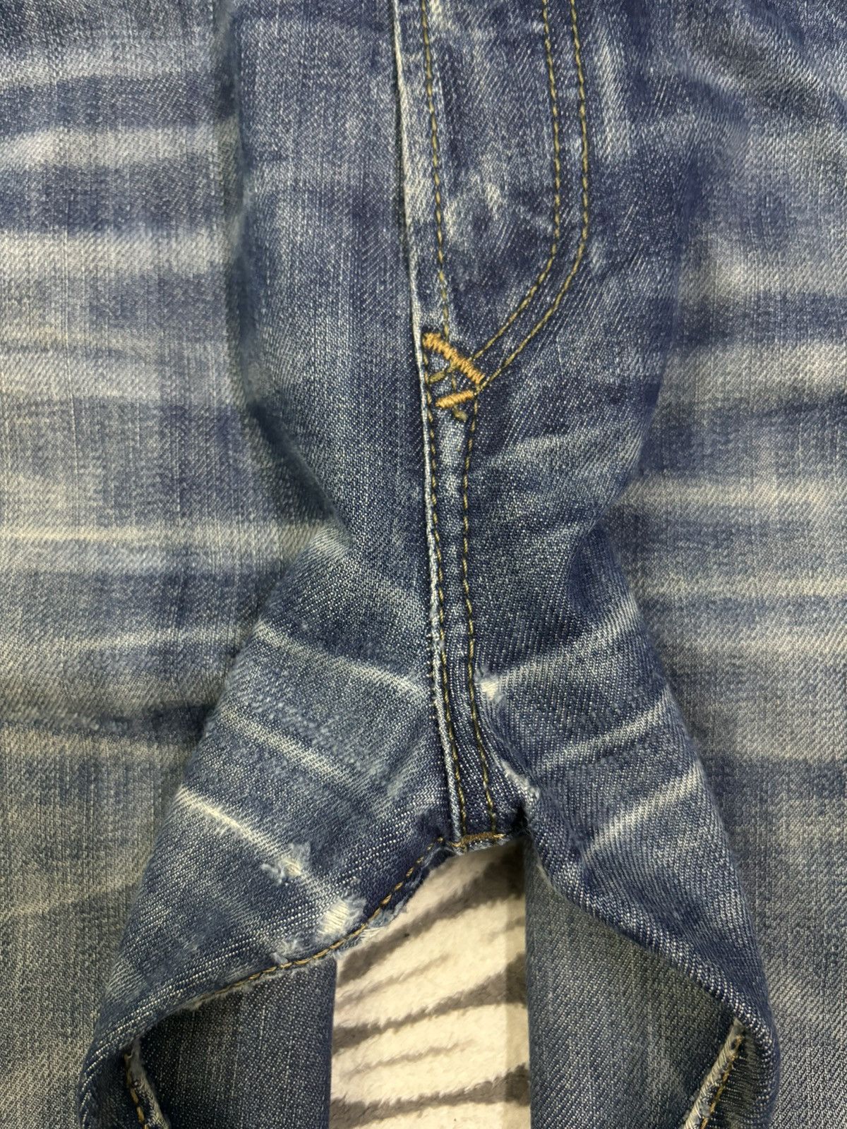 Diesel Vintage Y2K Diesel Industry 3D Buster Slim Clawmark Jeans Size US 34 / EU 50 - 18 Thumbnail