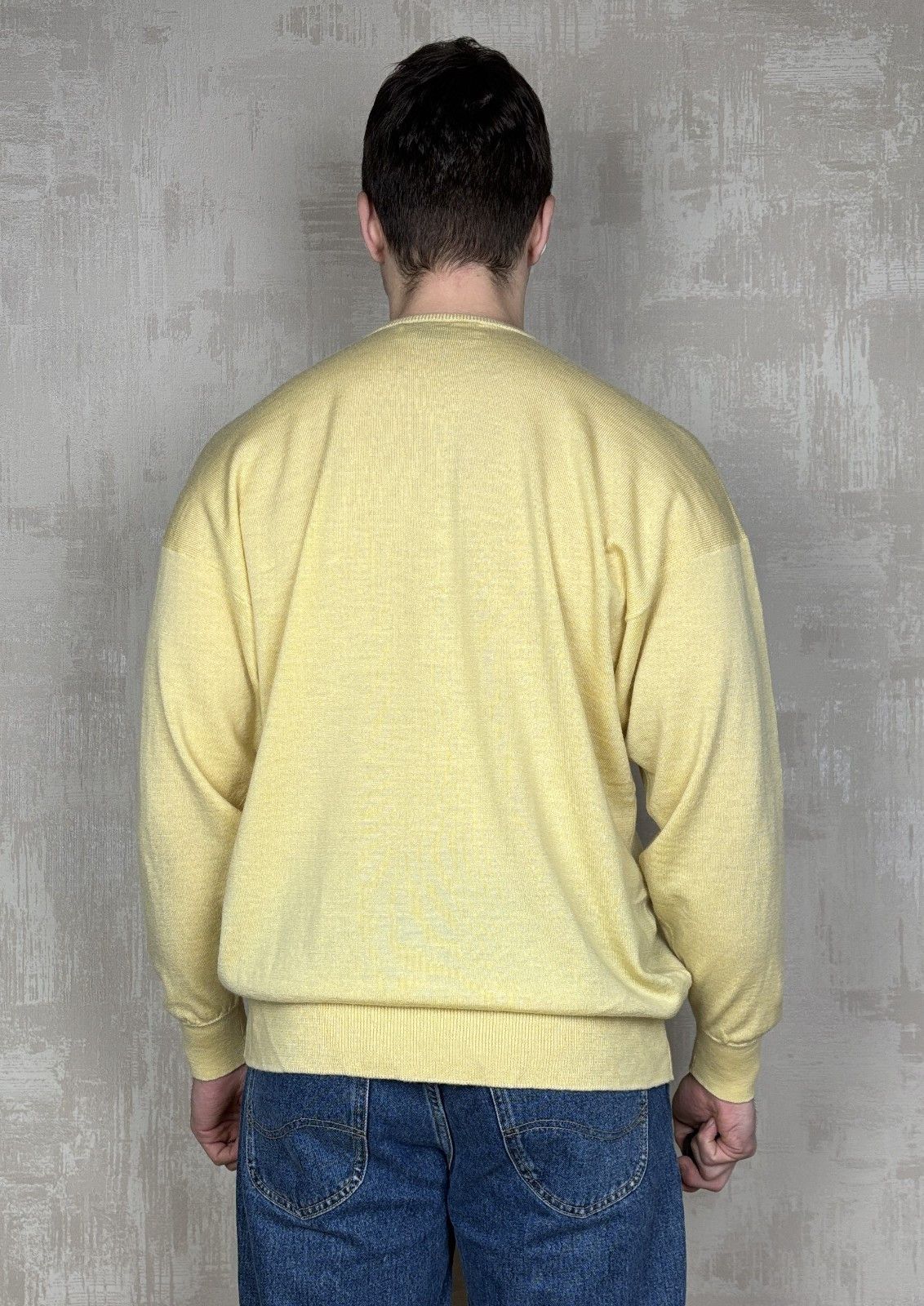 Pringle Of Scotland Vintage Pringle of Scotland Lambswool V-neck Sweater L-XL Size US L / EU 52-54 / 3 - 10 Thumbnail